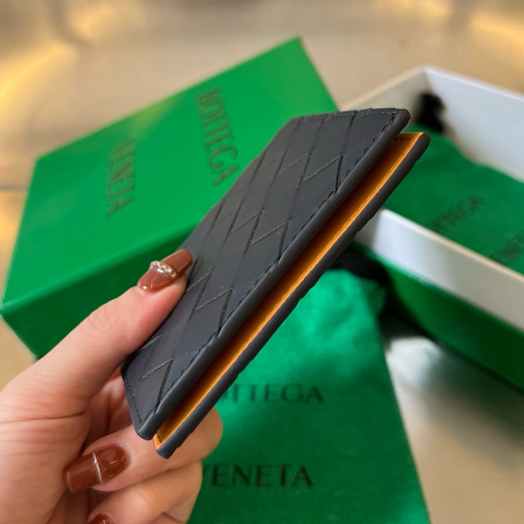 보테가 베네타 인트레치아토 슬림 투톤 반지갑