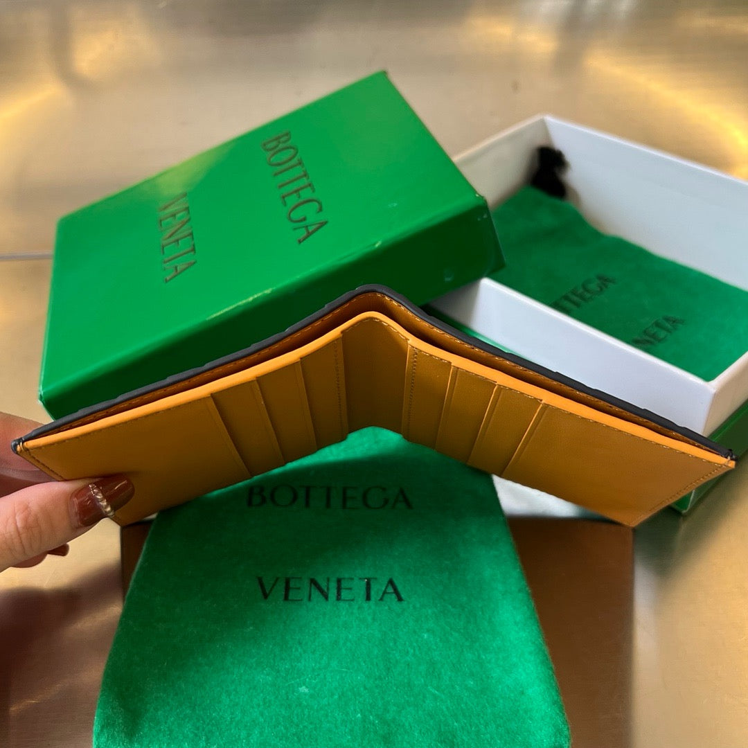 보테가 베네타 인트레치아토 슬림 투톤 반지갑