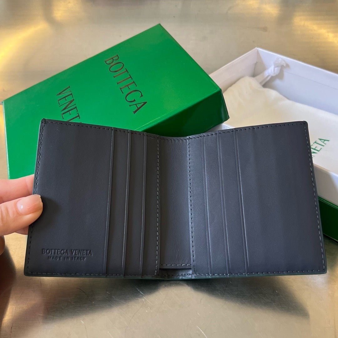 보테가 베네타 인트레치아토 슬림 반지갑