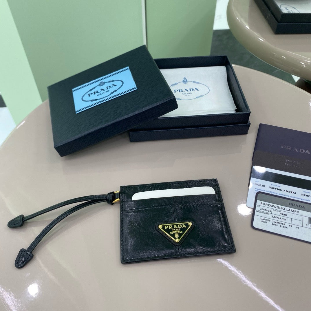 프라다 소프트 럭스 카드 지갑