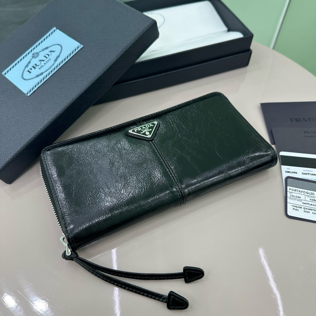 프라다 소프트 럭스 지퍼 장지갑