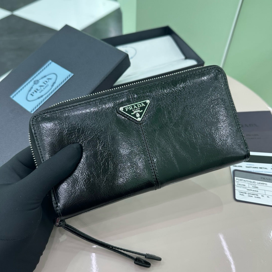 프라다 소프트 럭스 지퍼 장지갑