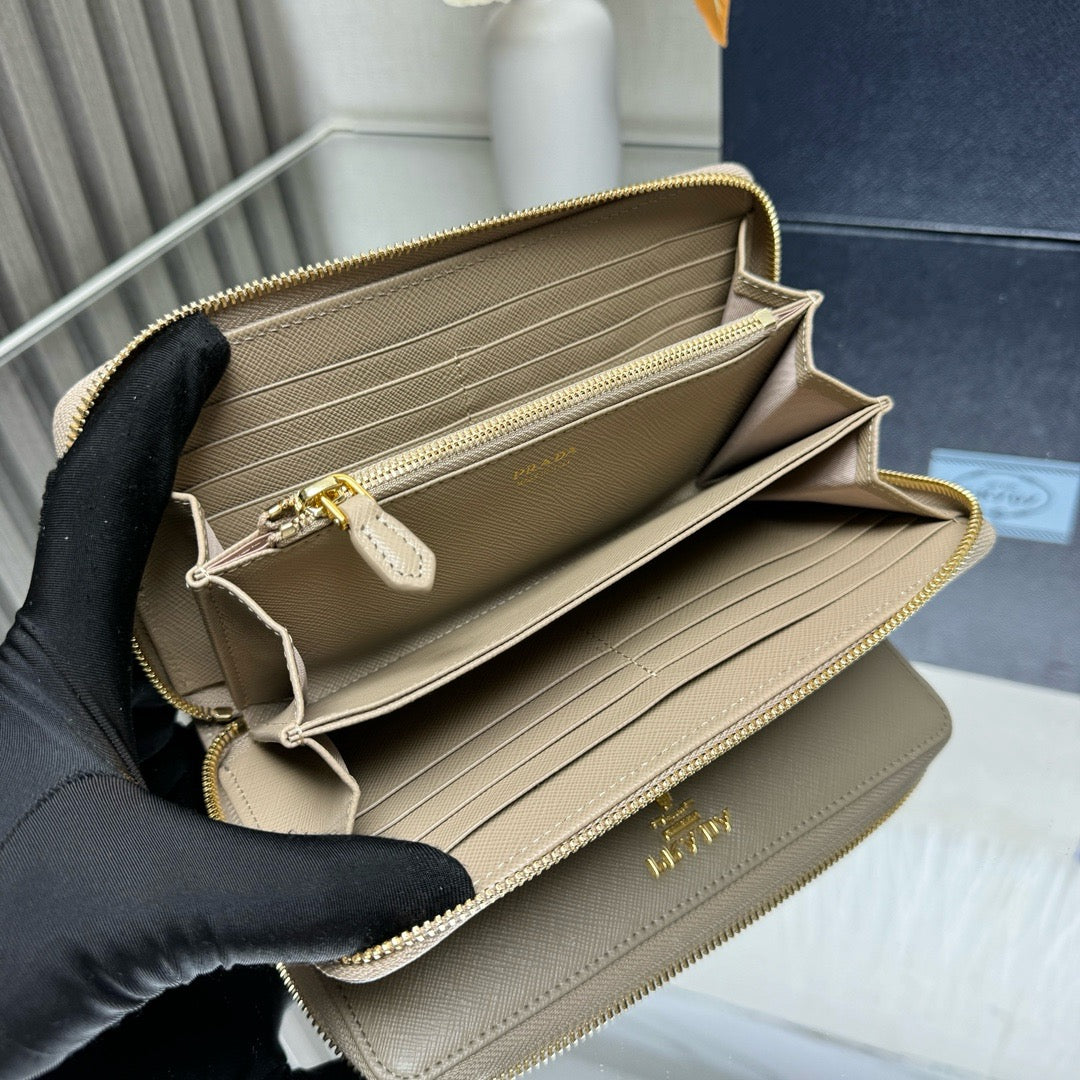 프라다 비텔로 지퍼 장지갑