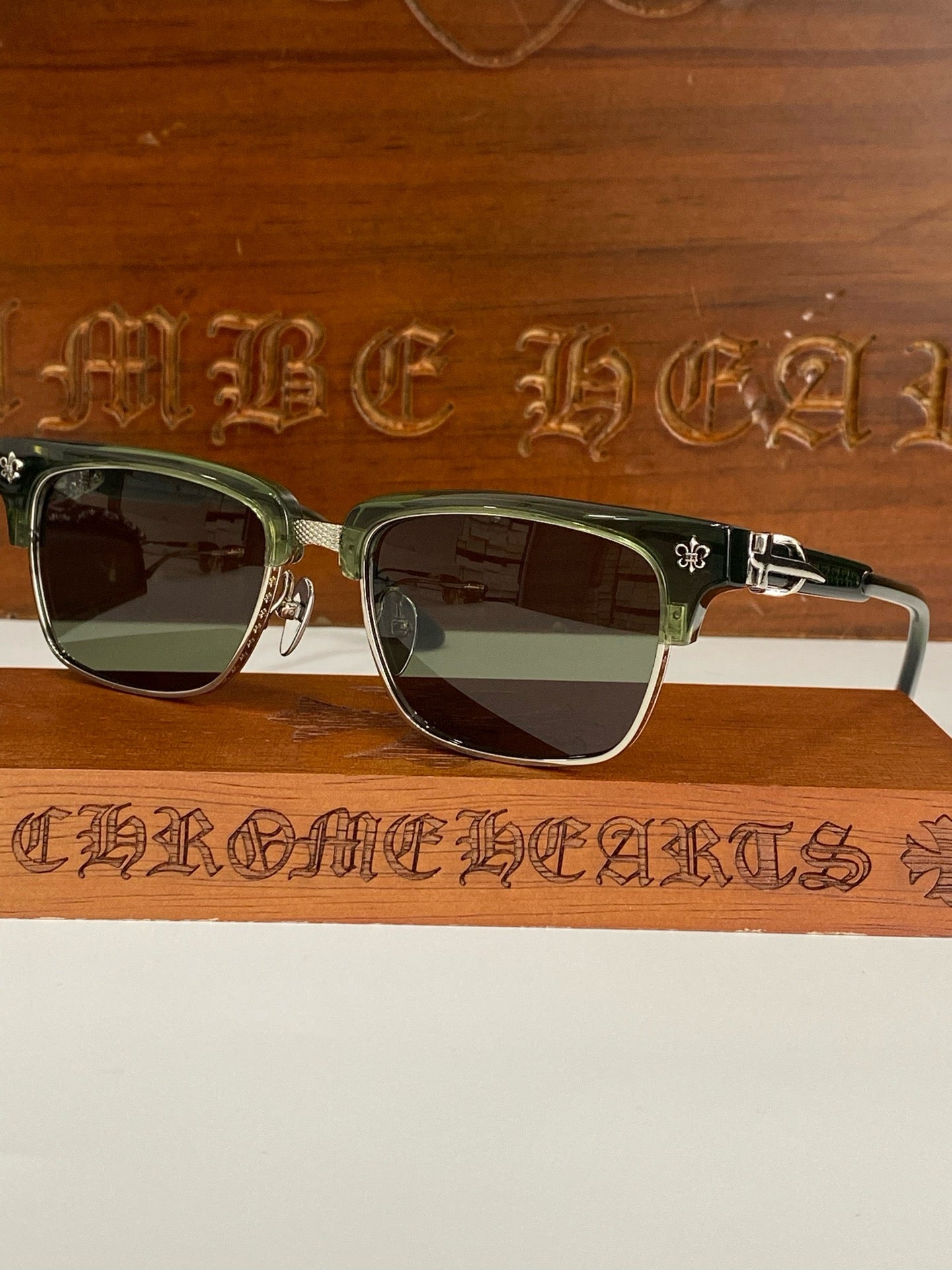 크롬하츠 선글라스