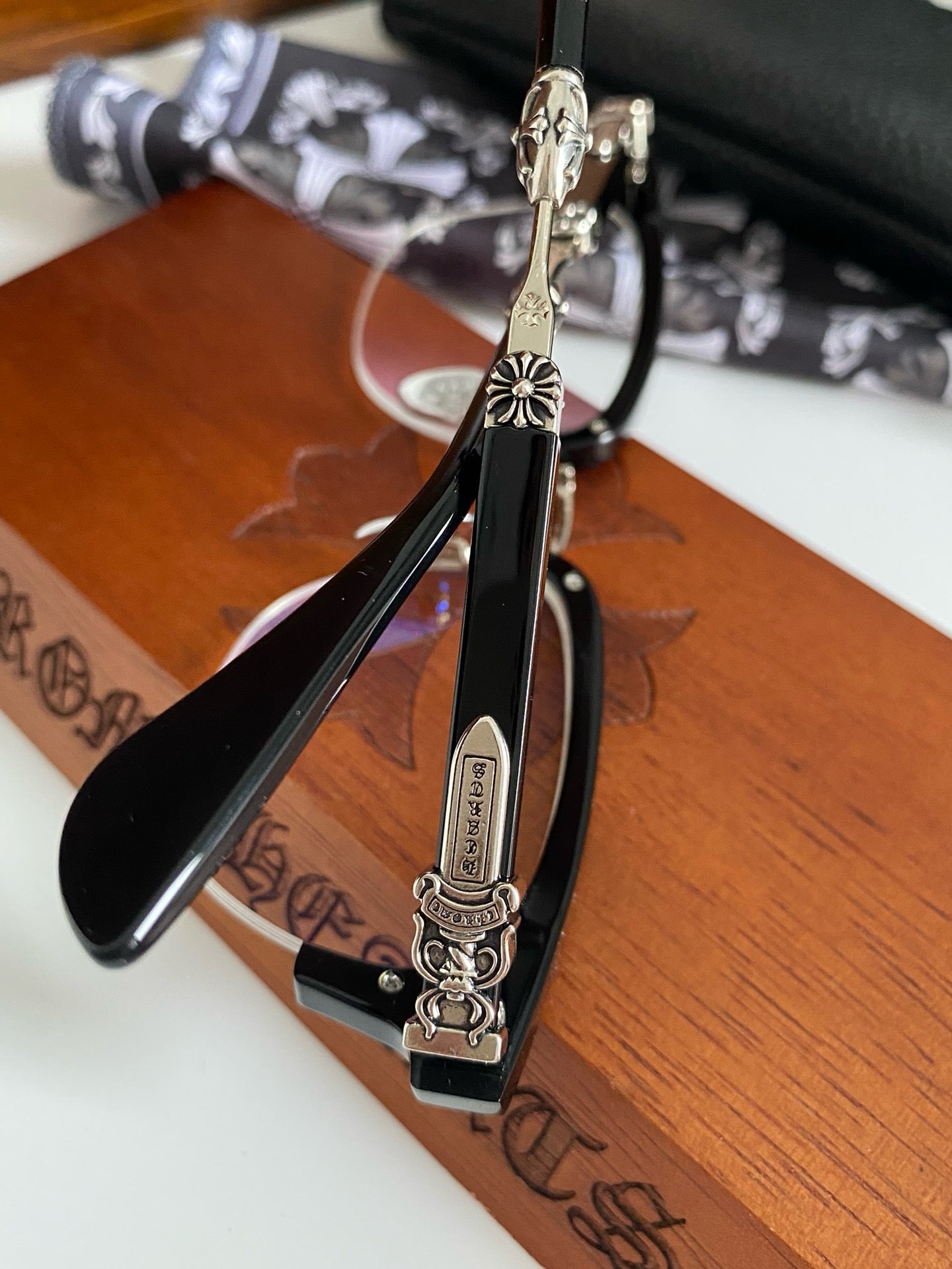 크롬하츠 에바질리스트