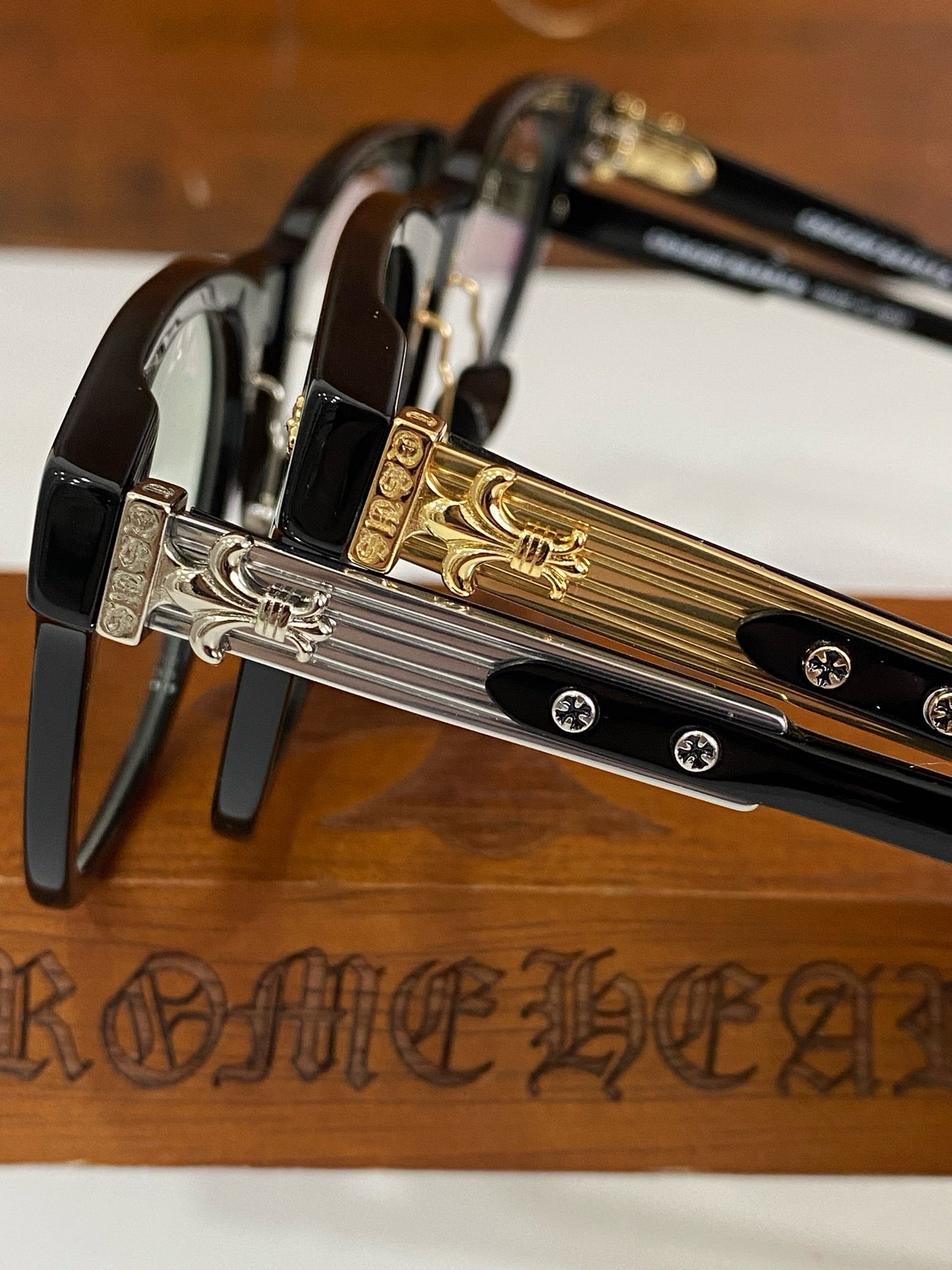 크롬하츠 배긴스