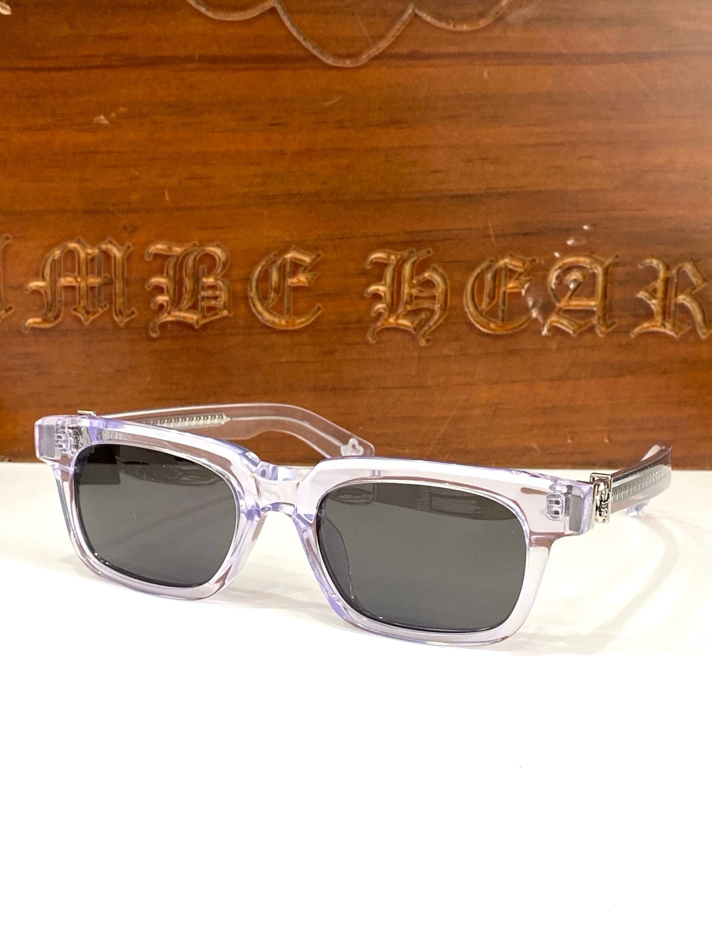 크롬하츠 씨유인티 선글라스