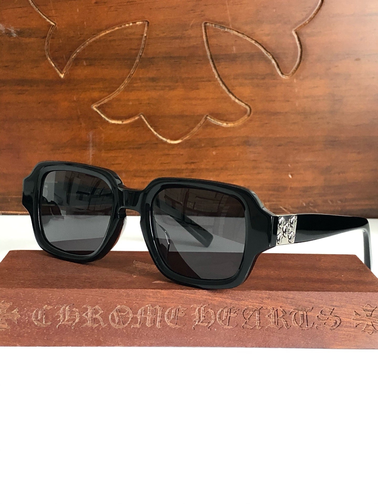 크롬하츠 TV 파티 선글라스