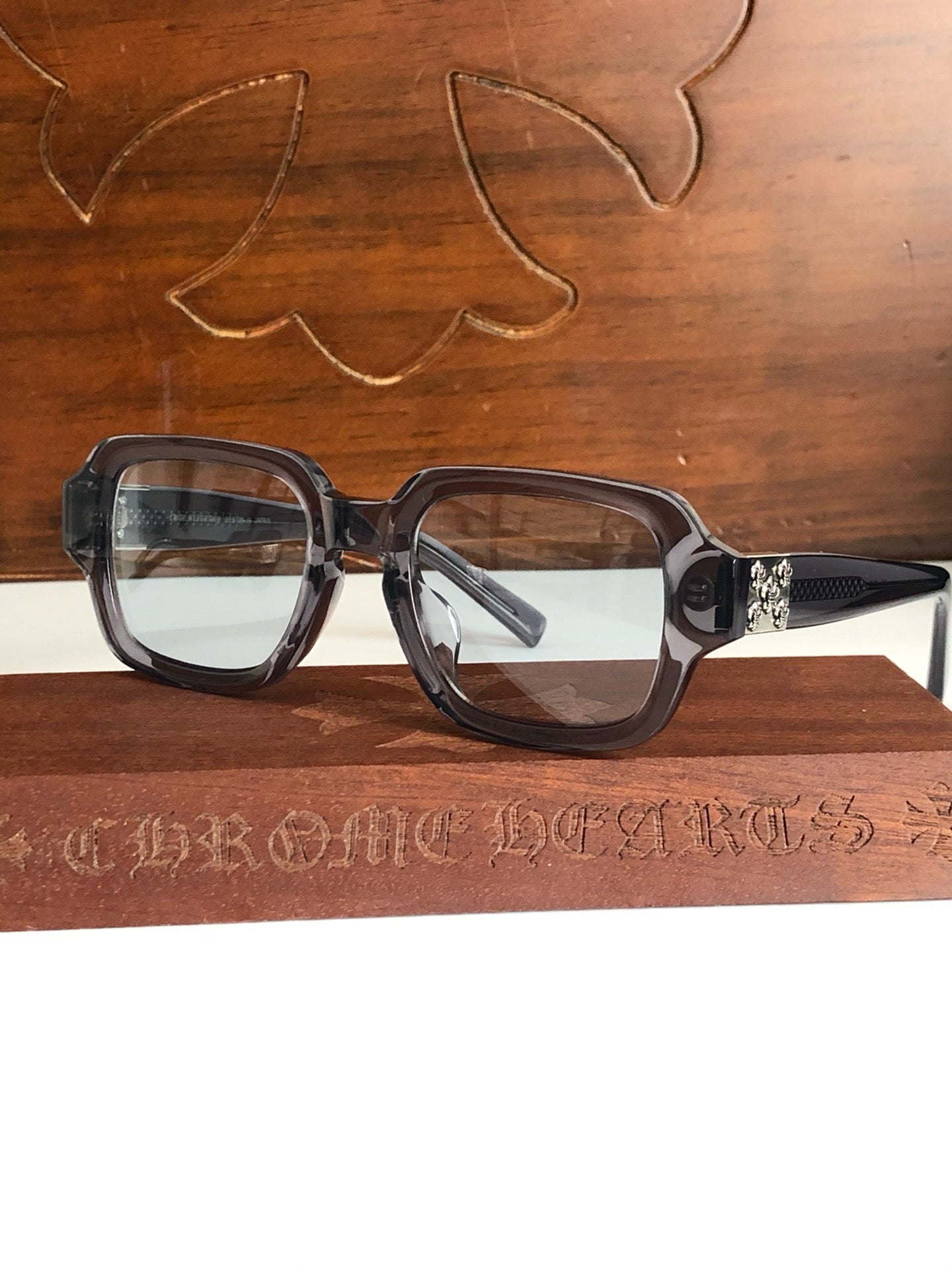 크롬하츠 TV 파티 선글라스