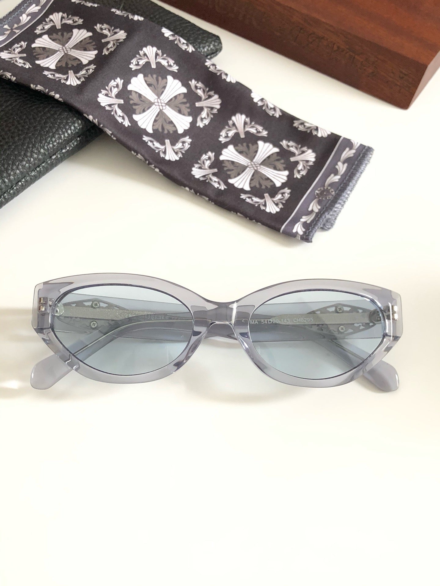 크롬하츠 선글라스