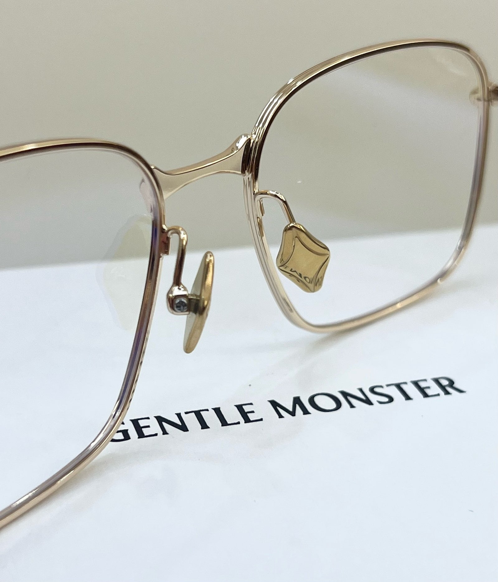 메종 마르지엘라 안경