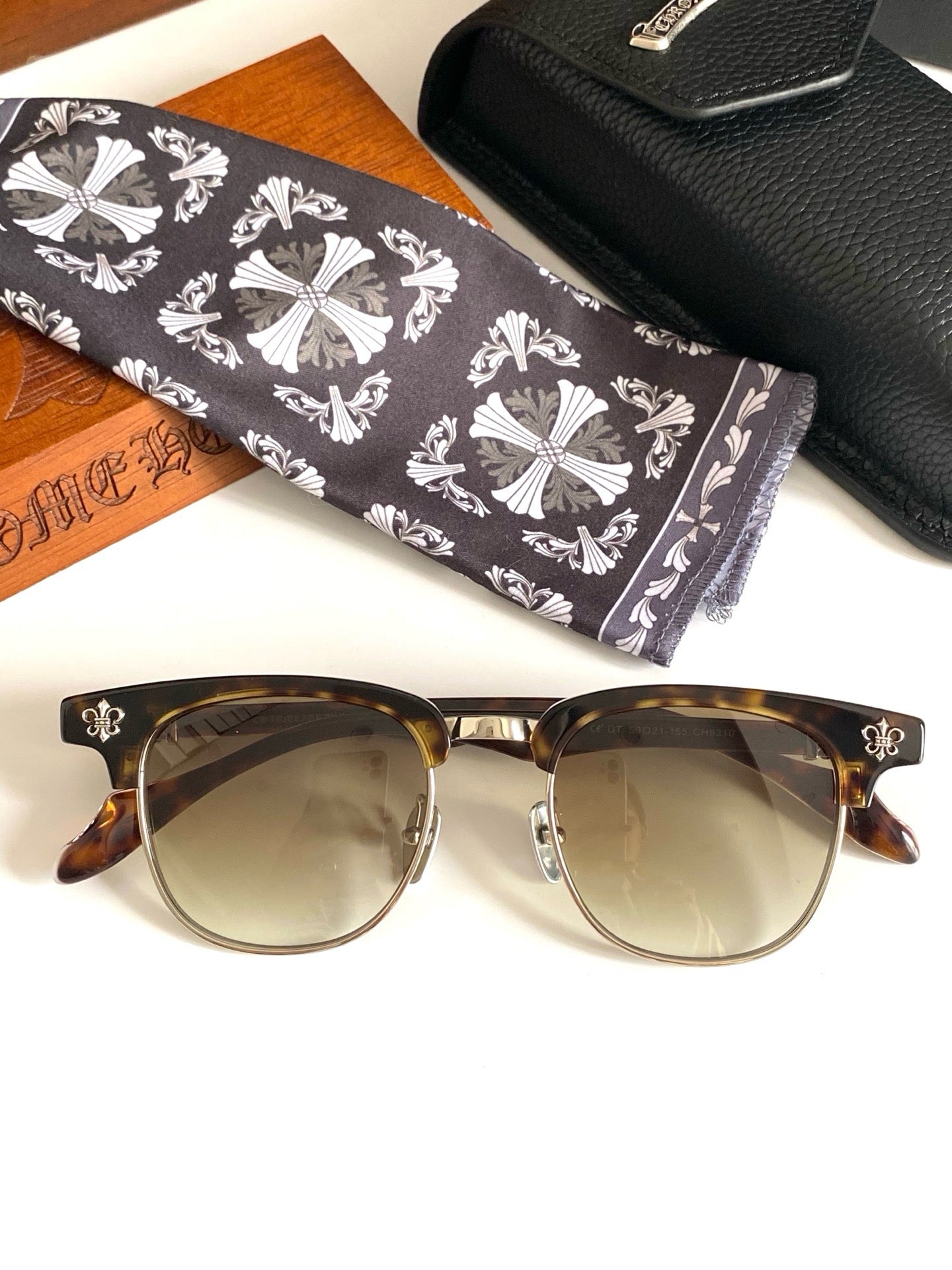 크롬하츠 선글라스