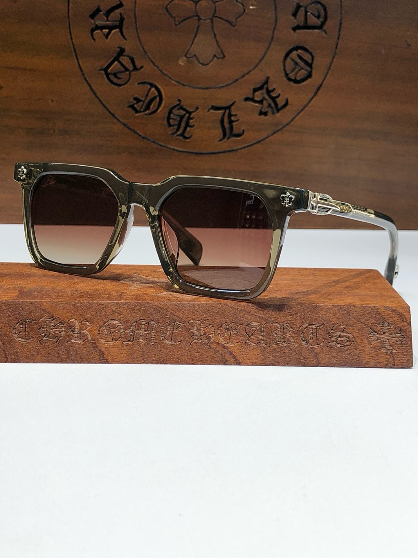 크롬하츠 선글라스