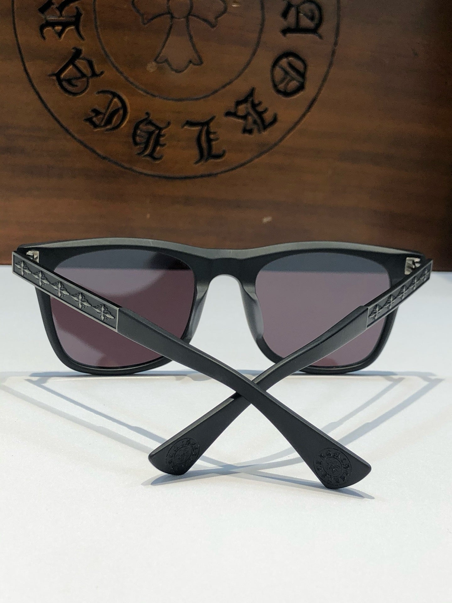 크롬하츠 플럼 선글라스