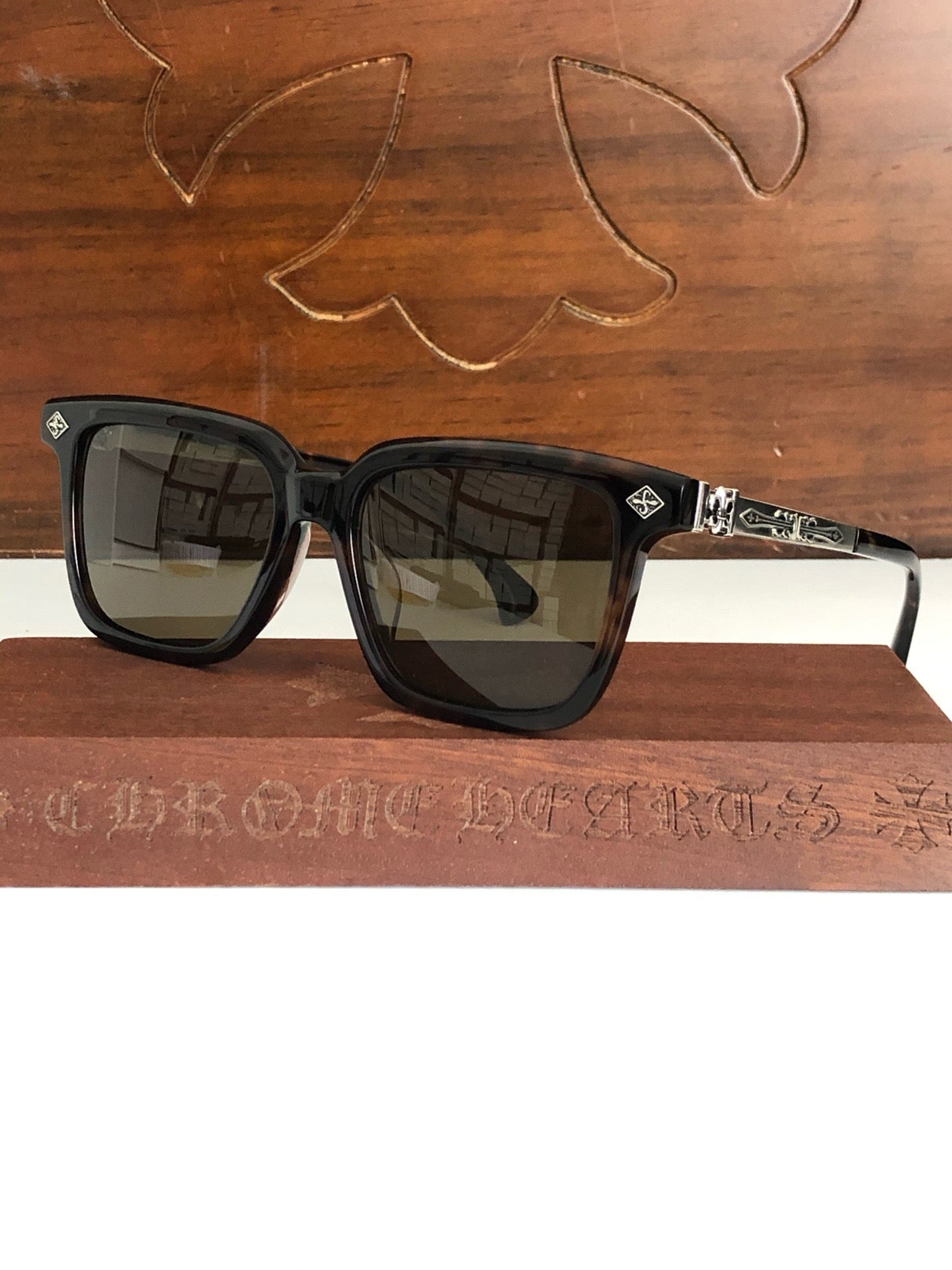 크롬하츠 선글라스