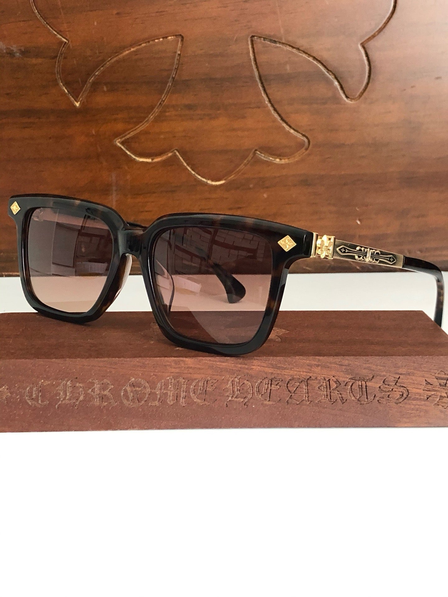 크롬하츠 선글라스