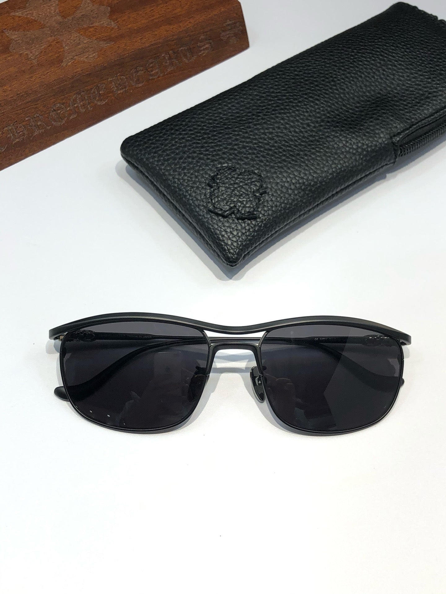 크롬하츠 선글라스