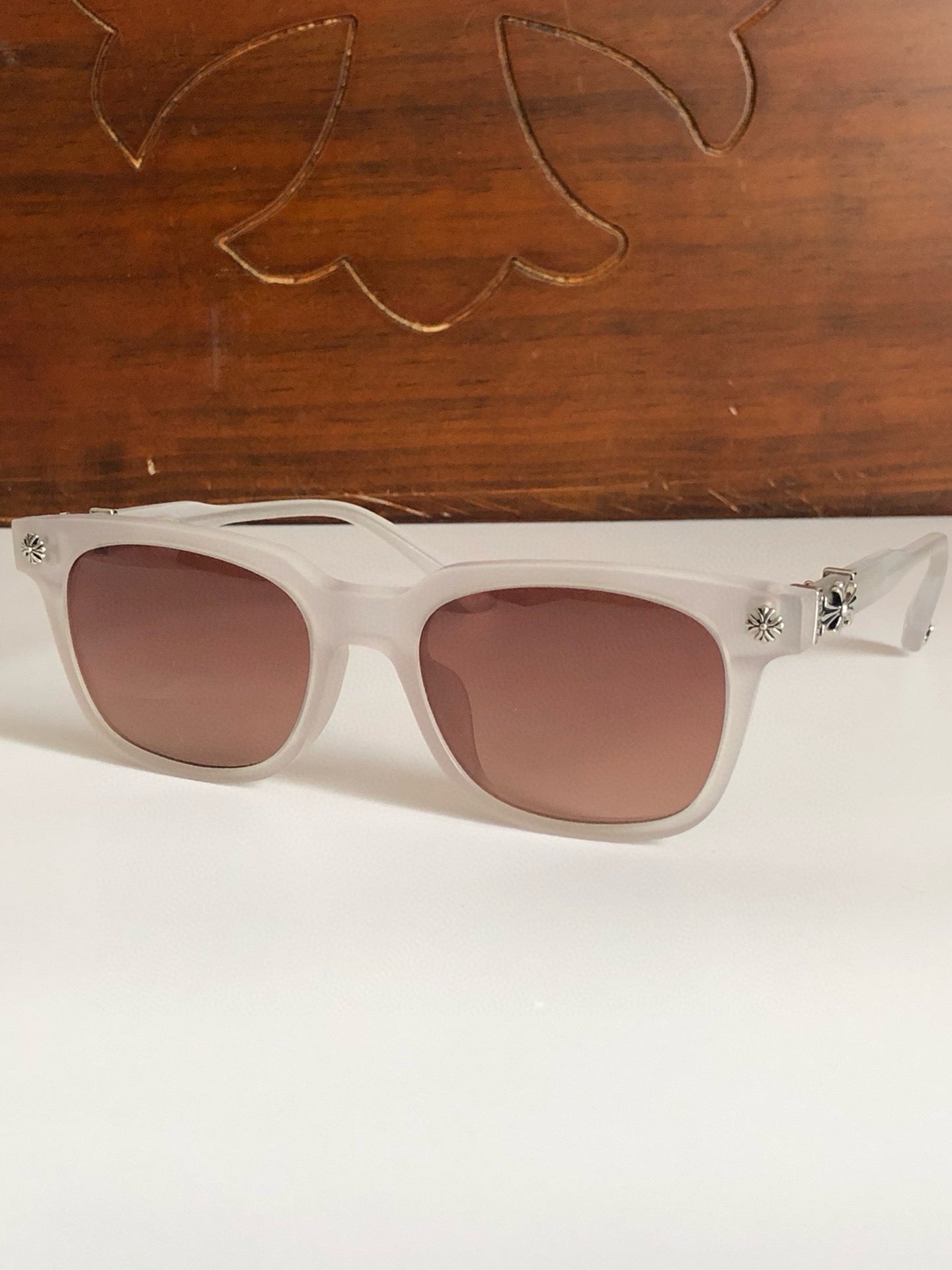 크롬하츠 콕스 어커 선글라스