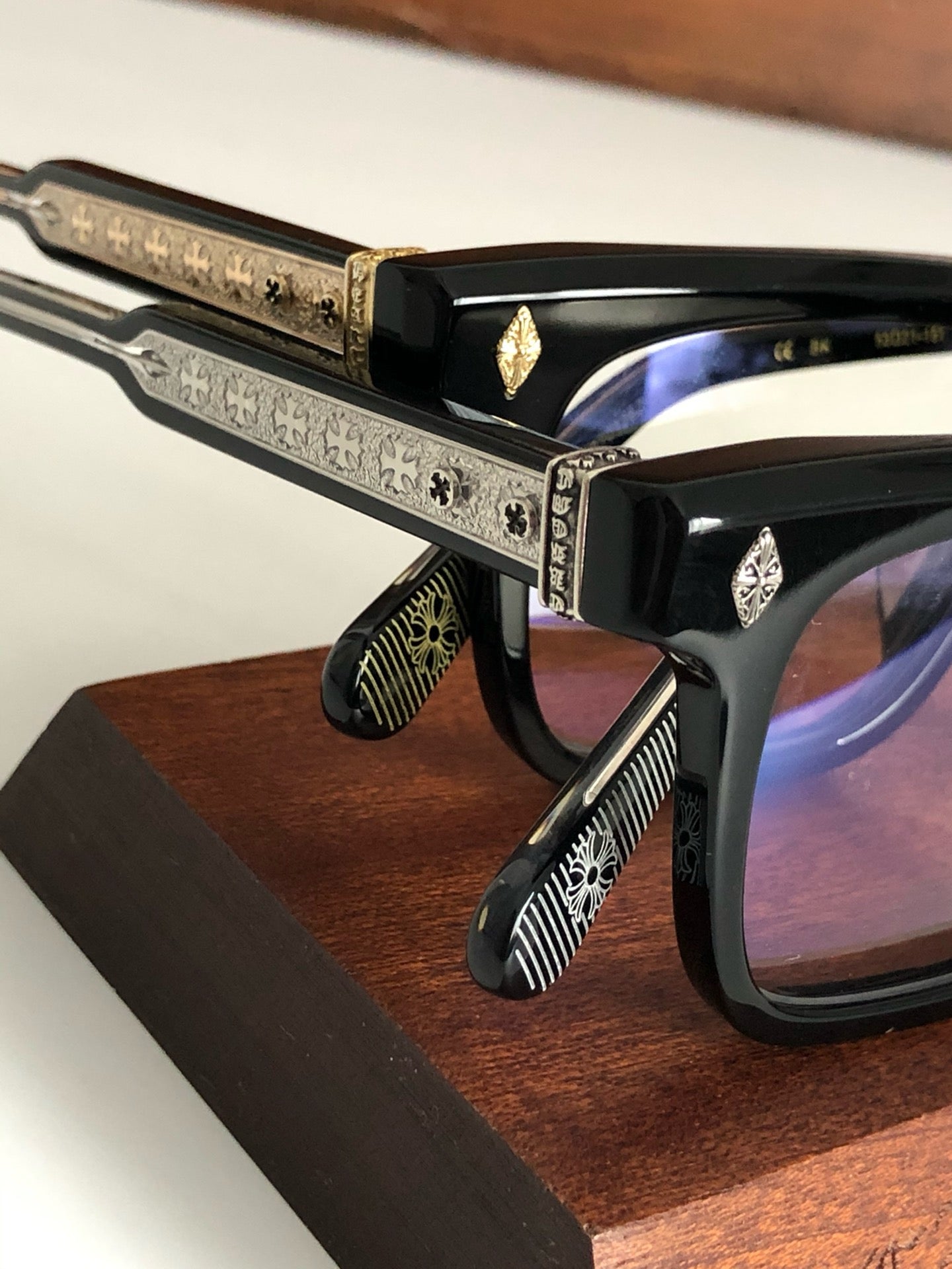 크롬하츠 엠비딕스트로우스