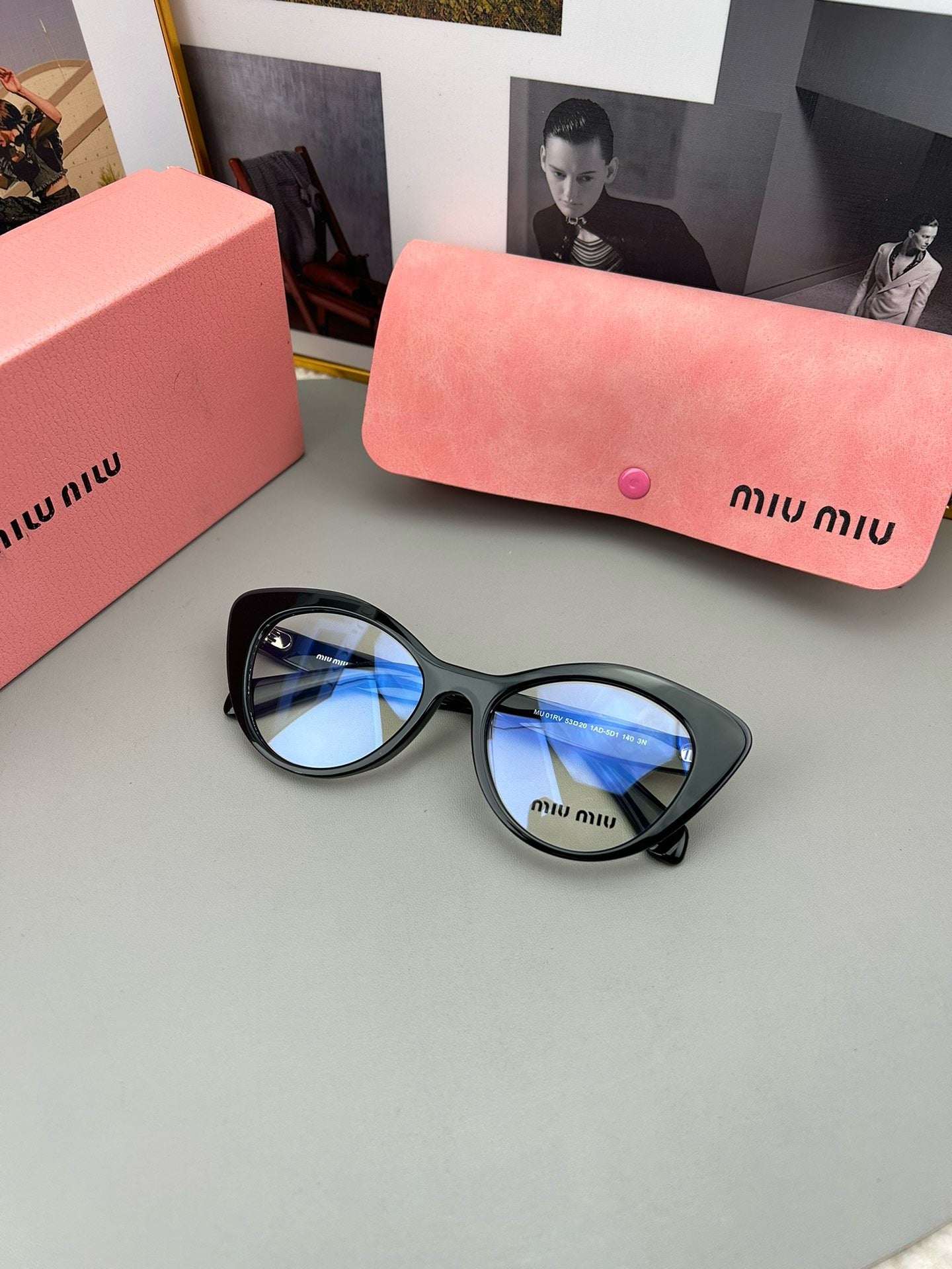 미우미우 안경 MU01RV