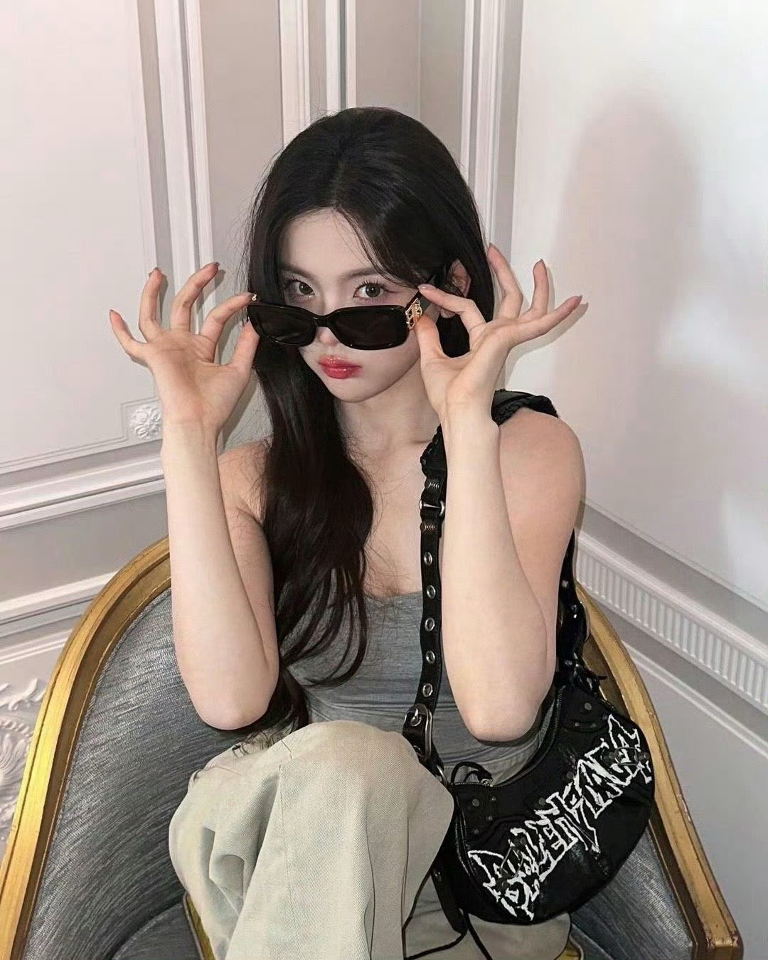 발렌시아가 선글라스 BB0310