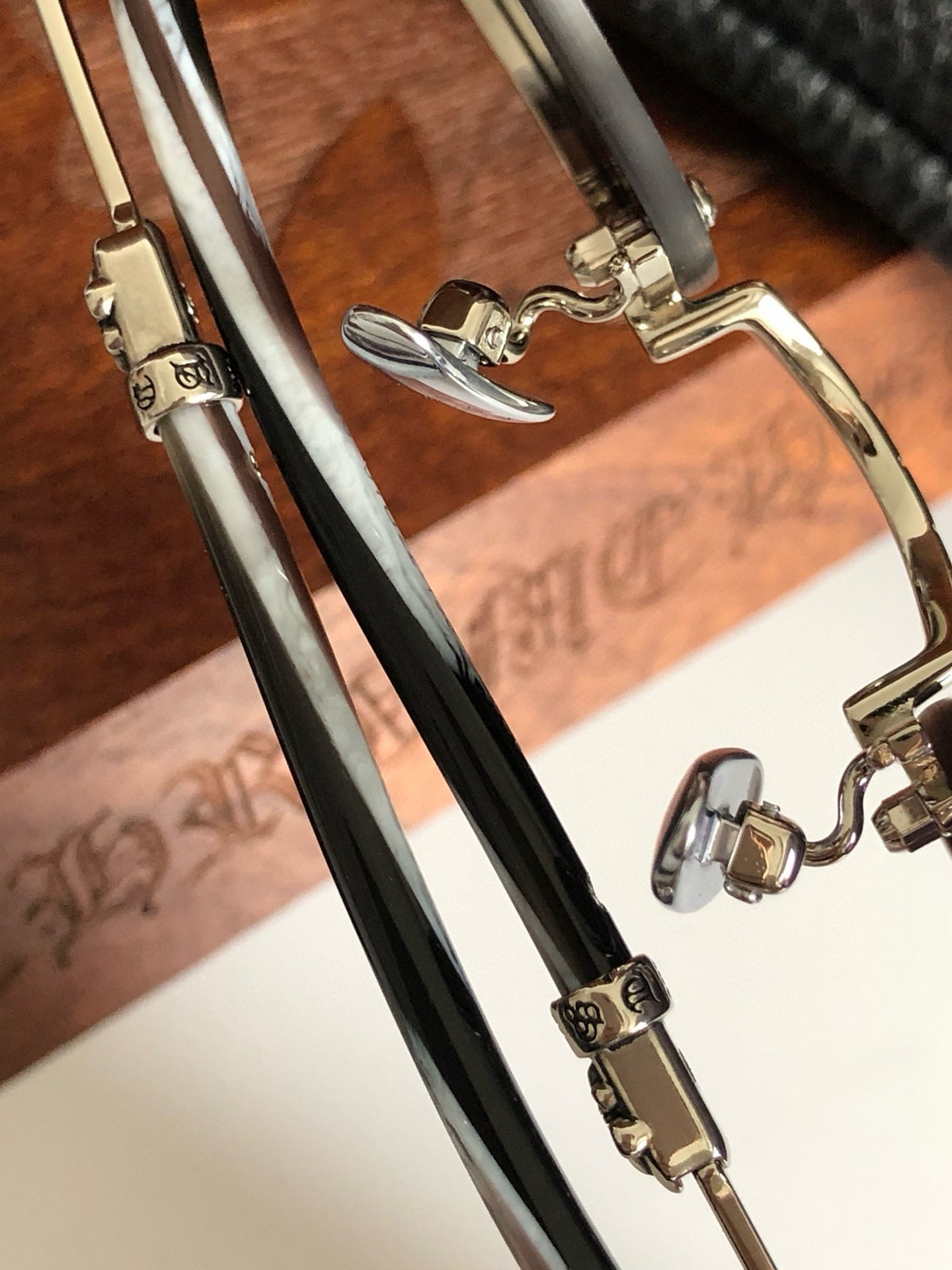 크롬하츠 선글라스