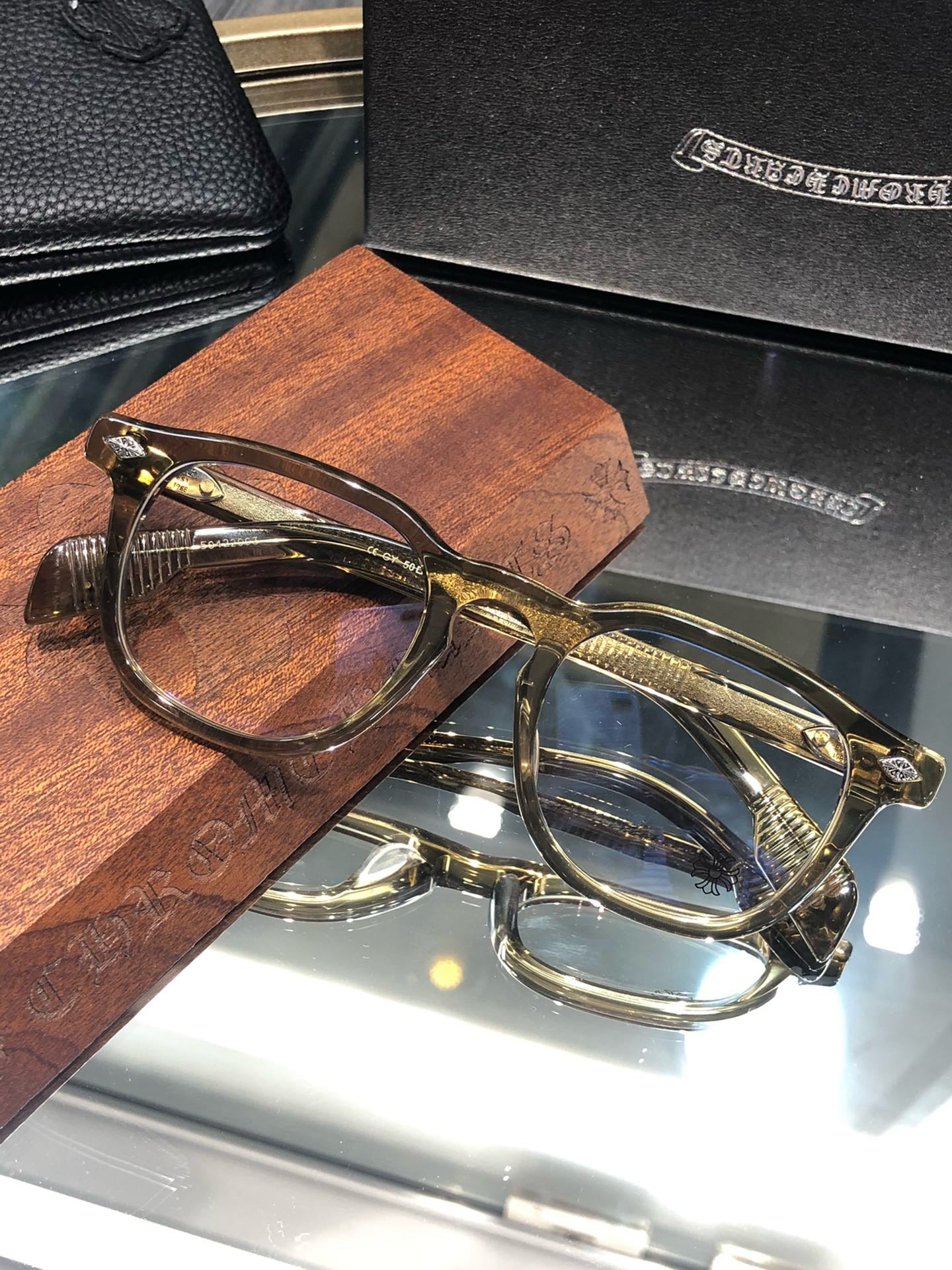 크롬하츠 첩 첩