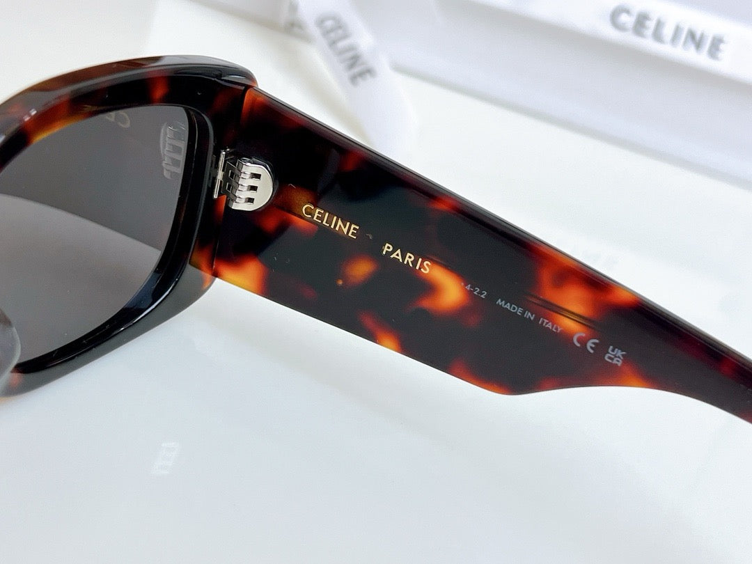 셀린느 선글라스 CL40282U
