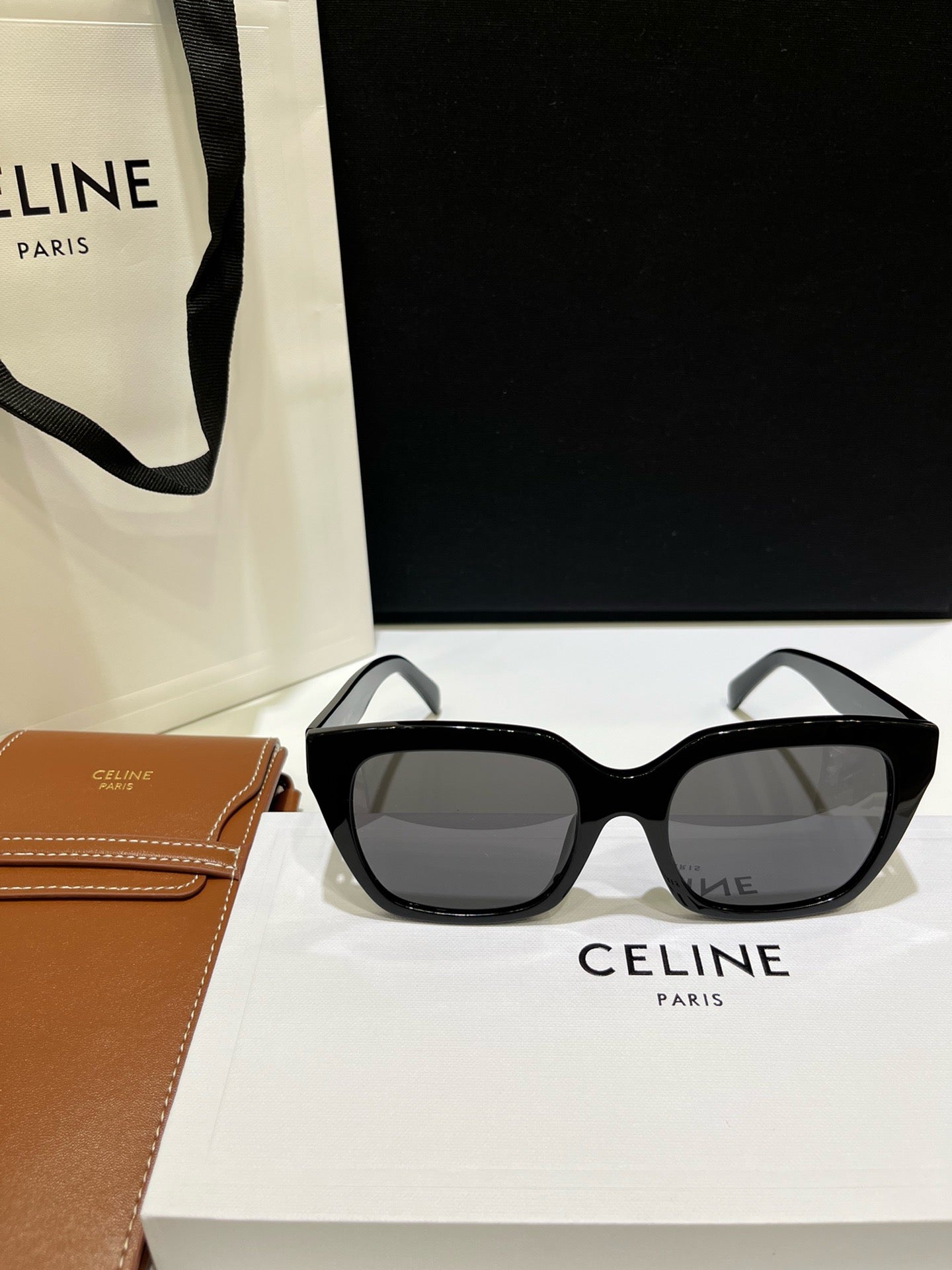 셀린느 선글라스 CL40198
