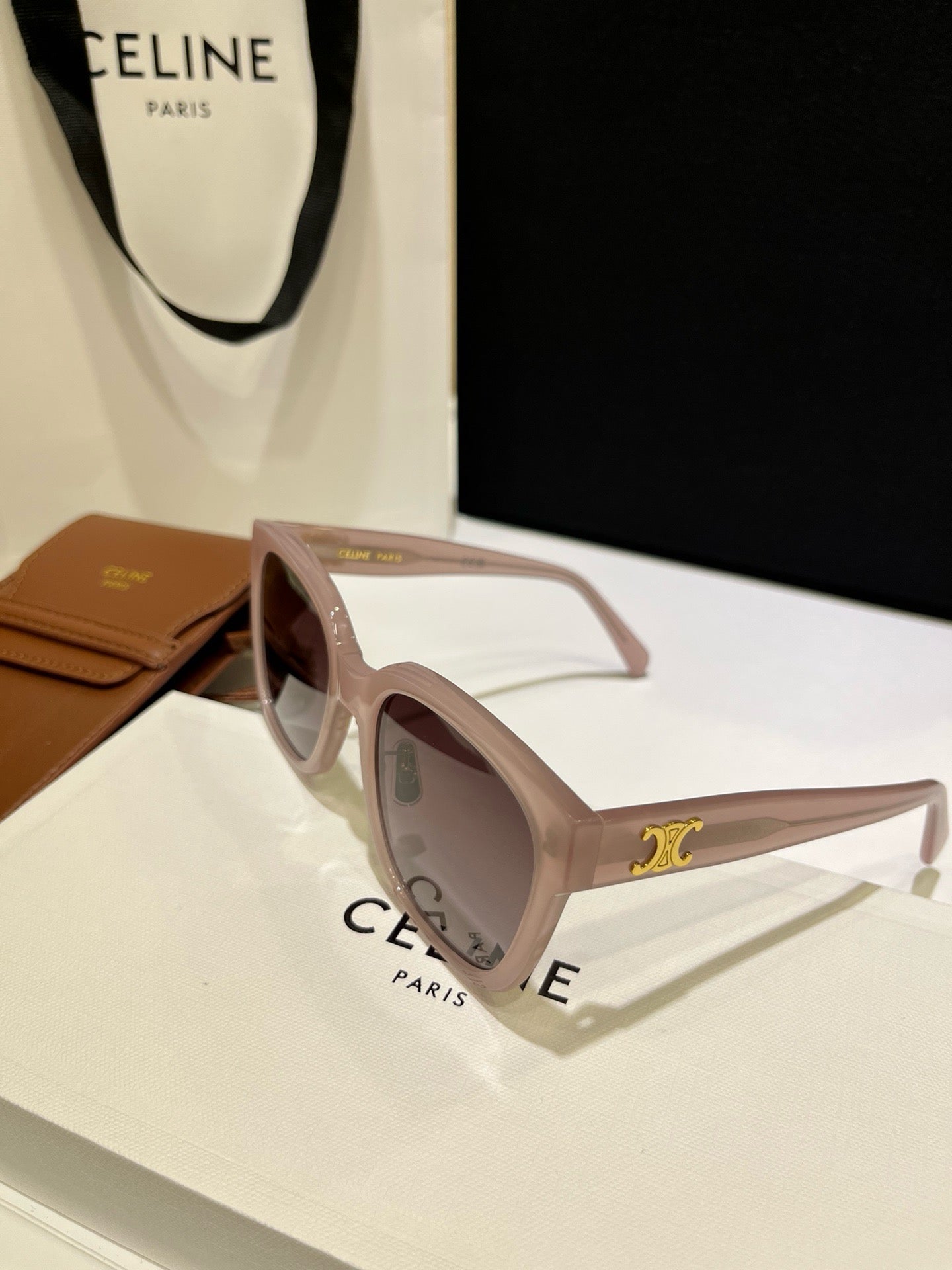 셀린느 선글라스 CL40222F