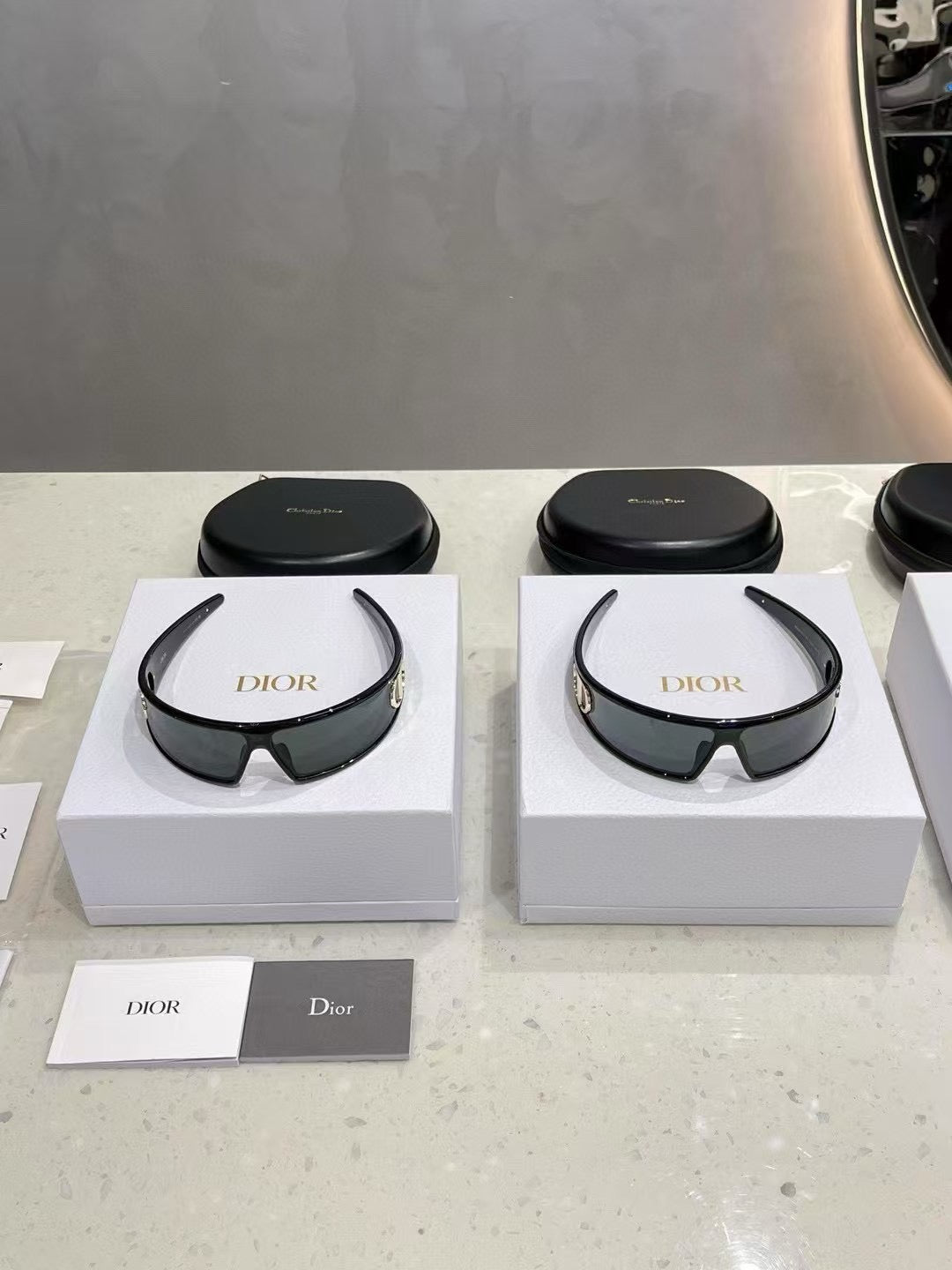 디올 선글라스