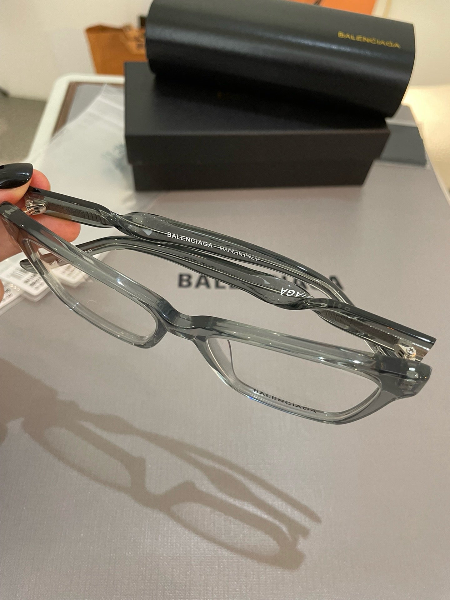 발렌시아가 안경 BB0210O