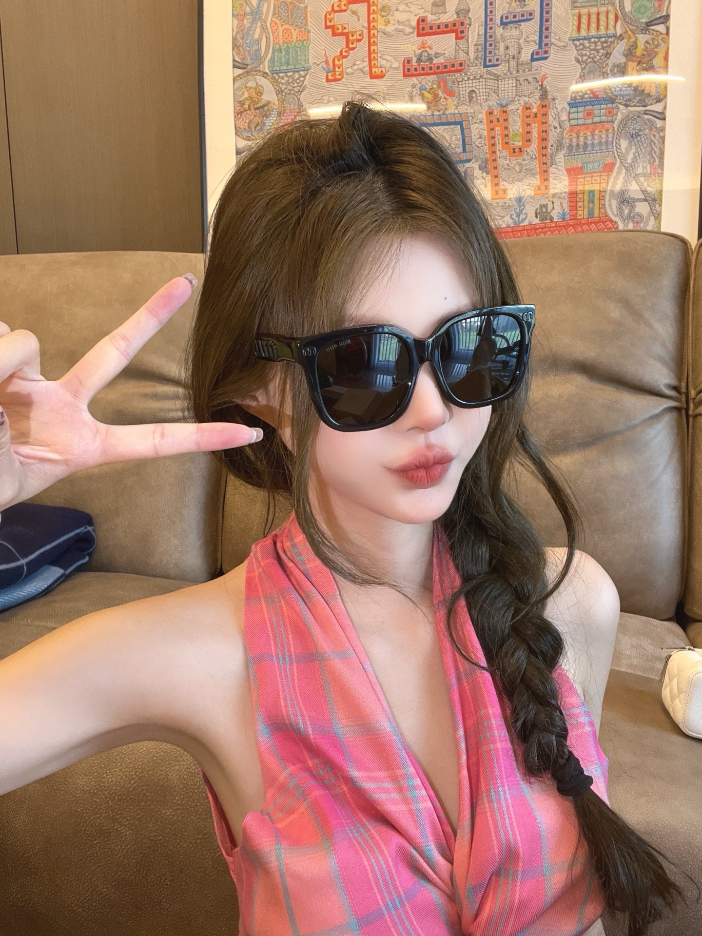 미우미우 선글라스 SMU66N