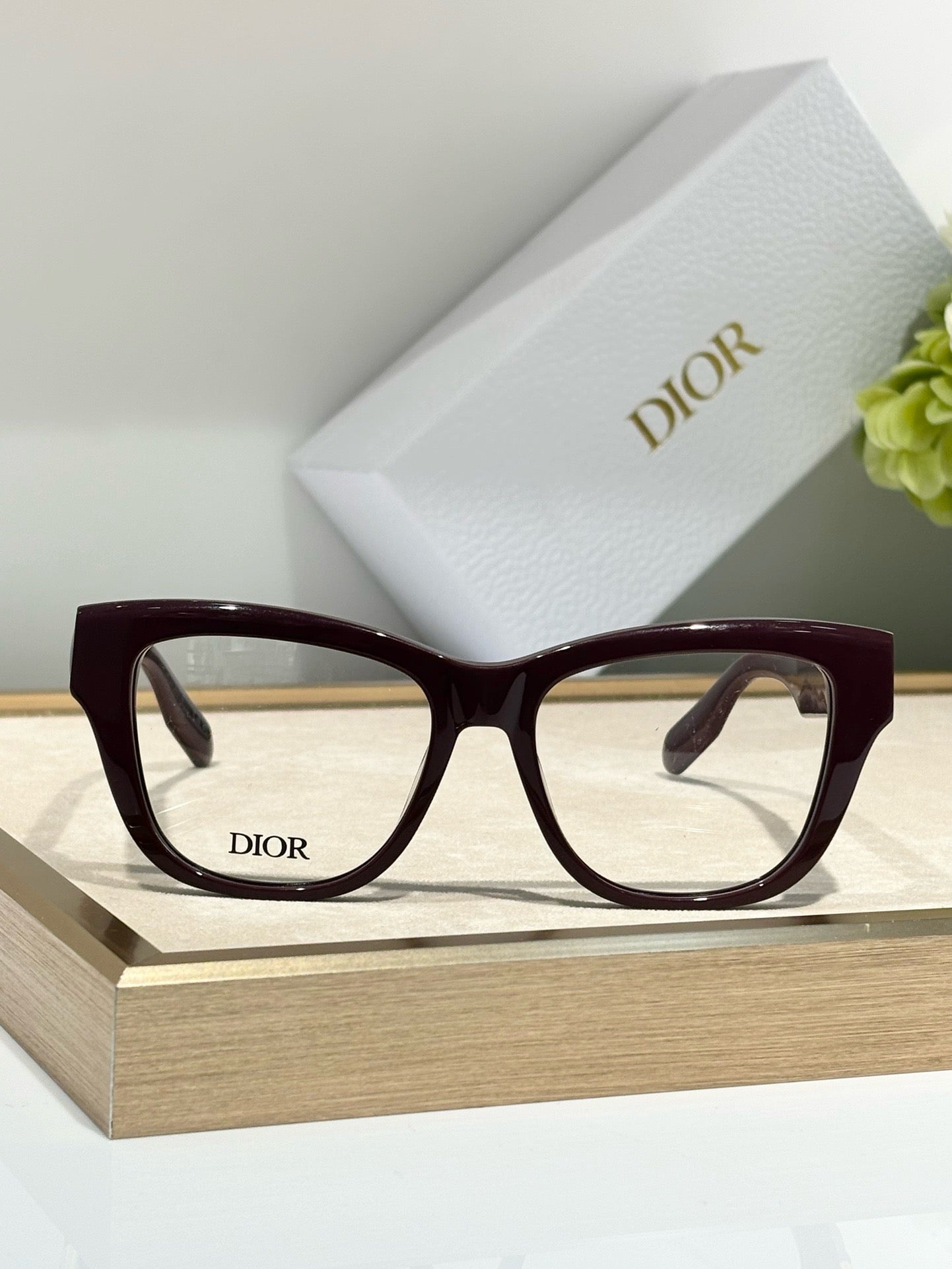 디올 안경