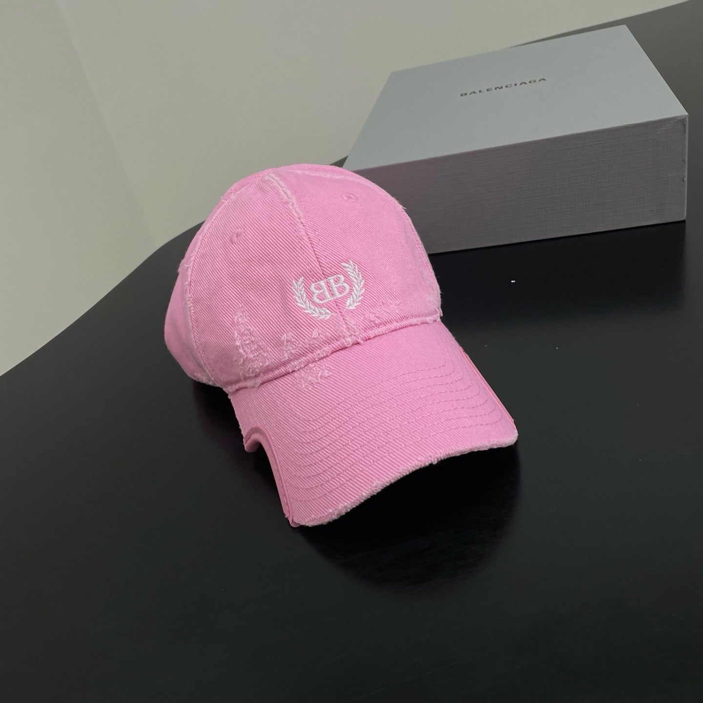 발렌시아가 볼캡