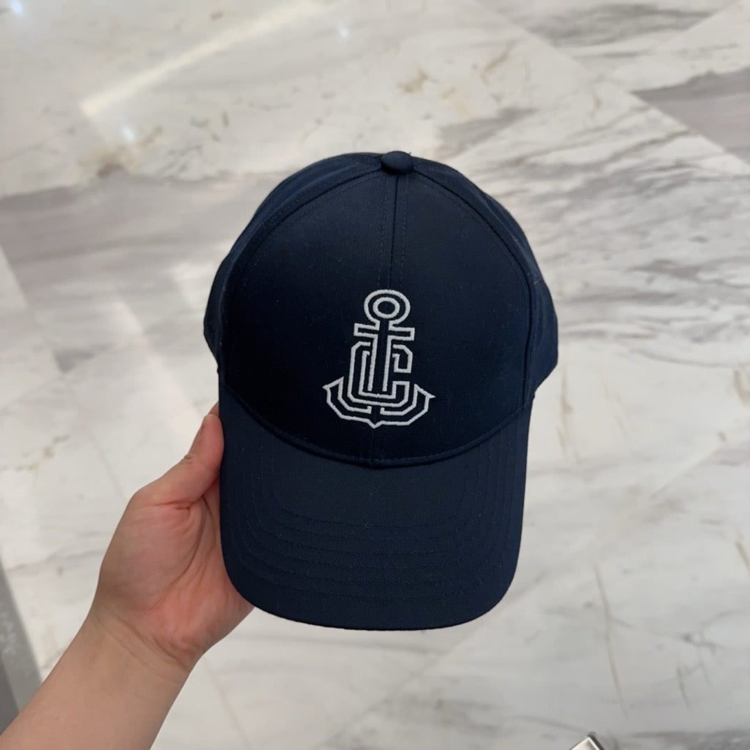 셀린느 볼캡