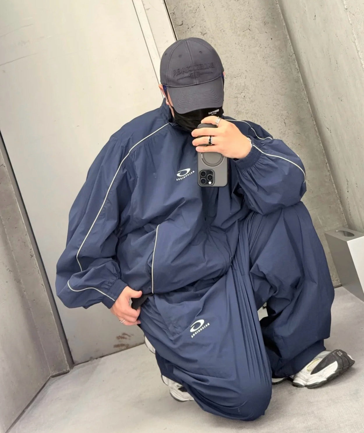 발렌시아가 볼캡