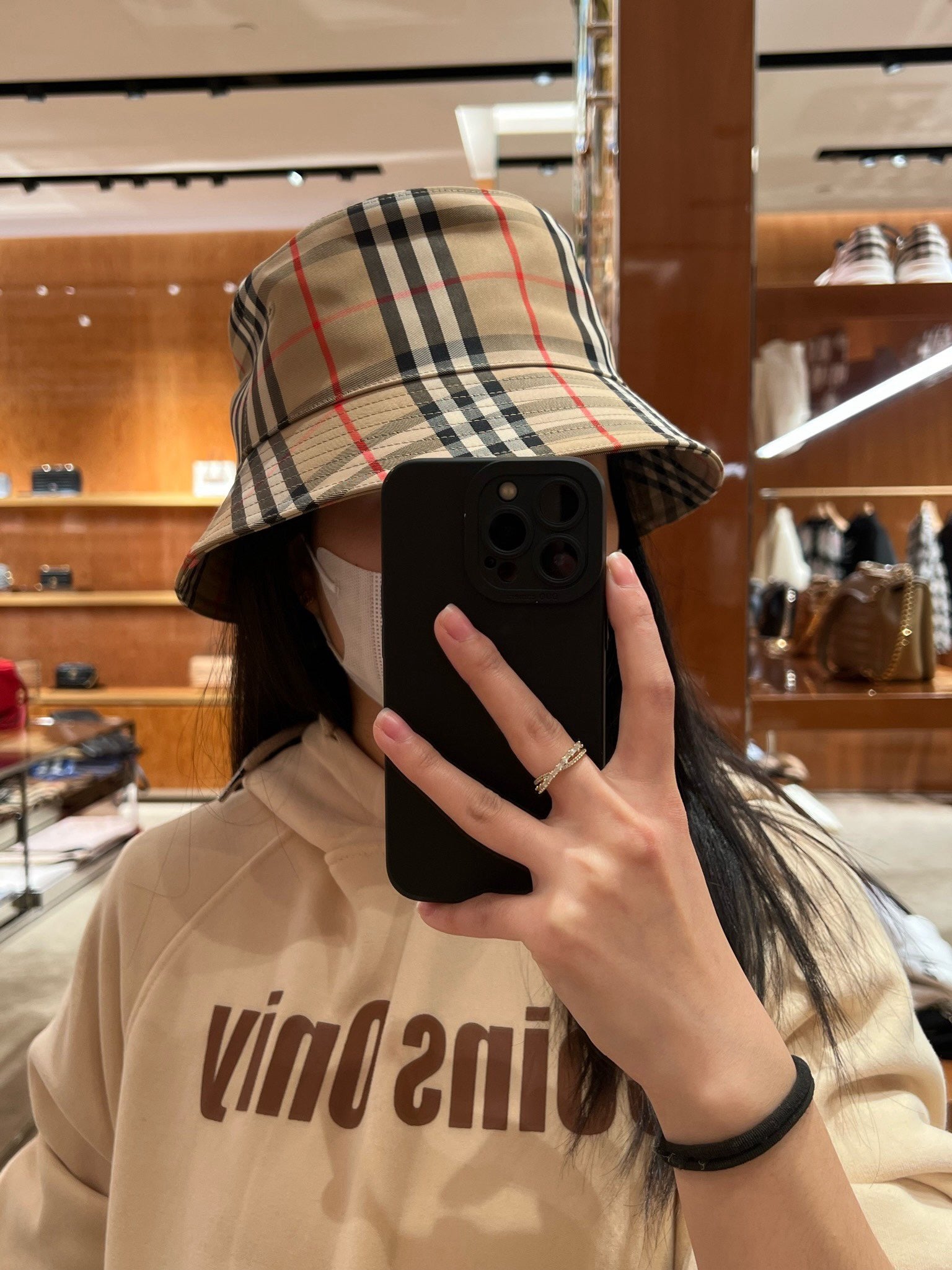 버버리 버킷햇
