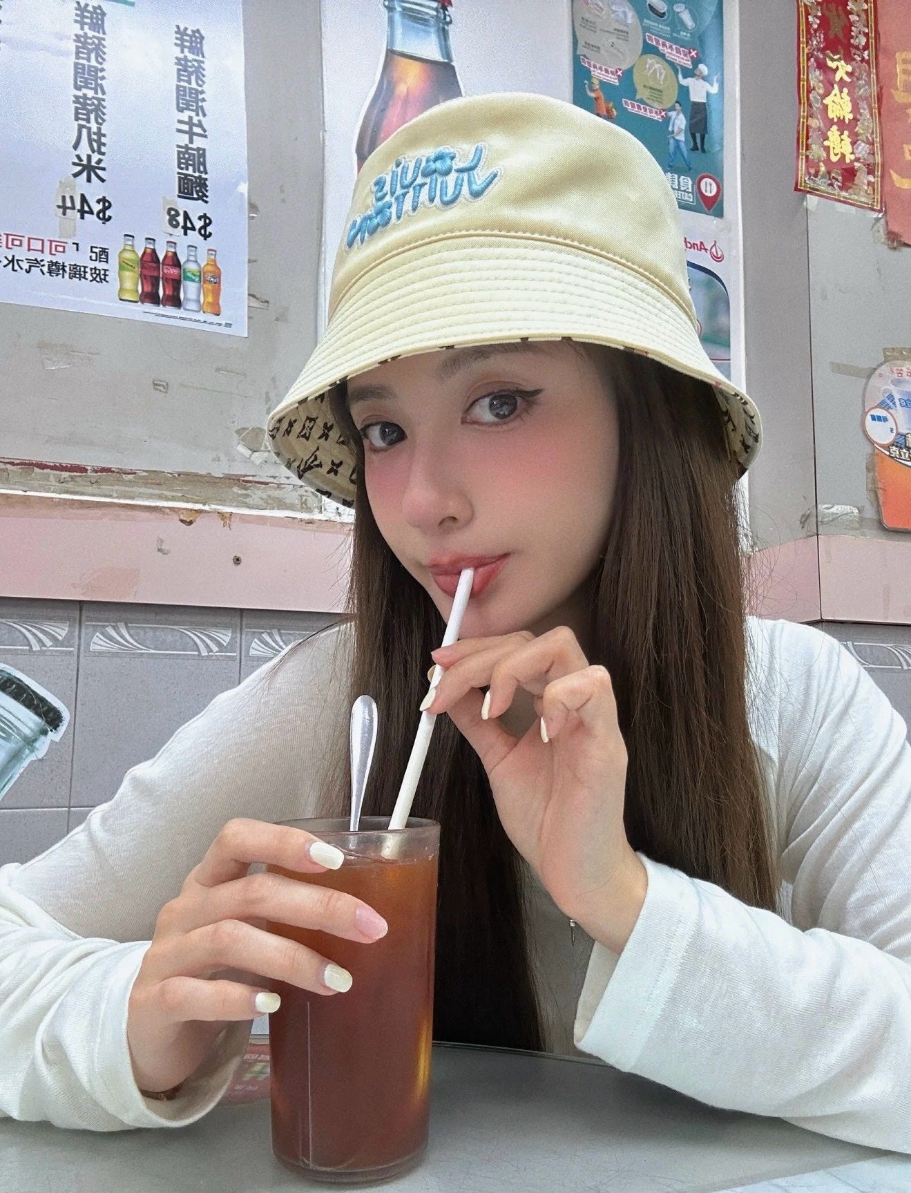 루이비통 버킷햇