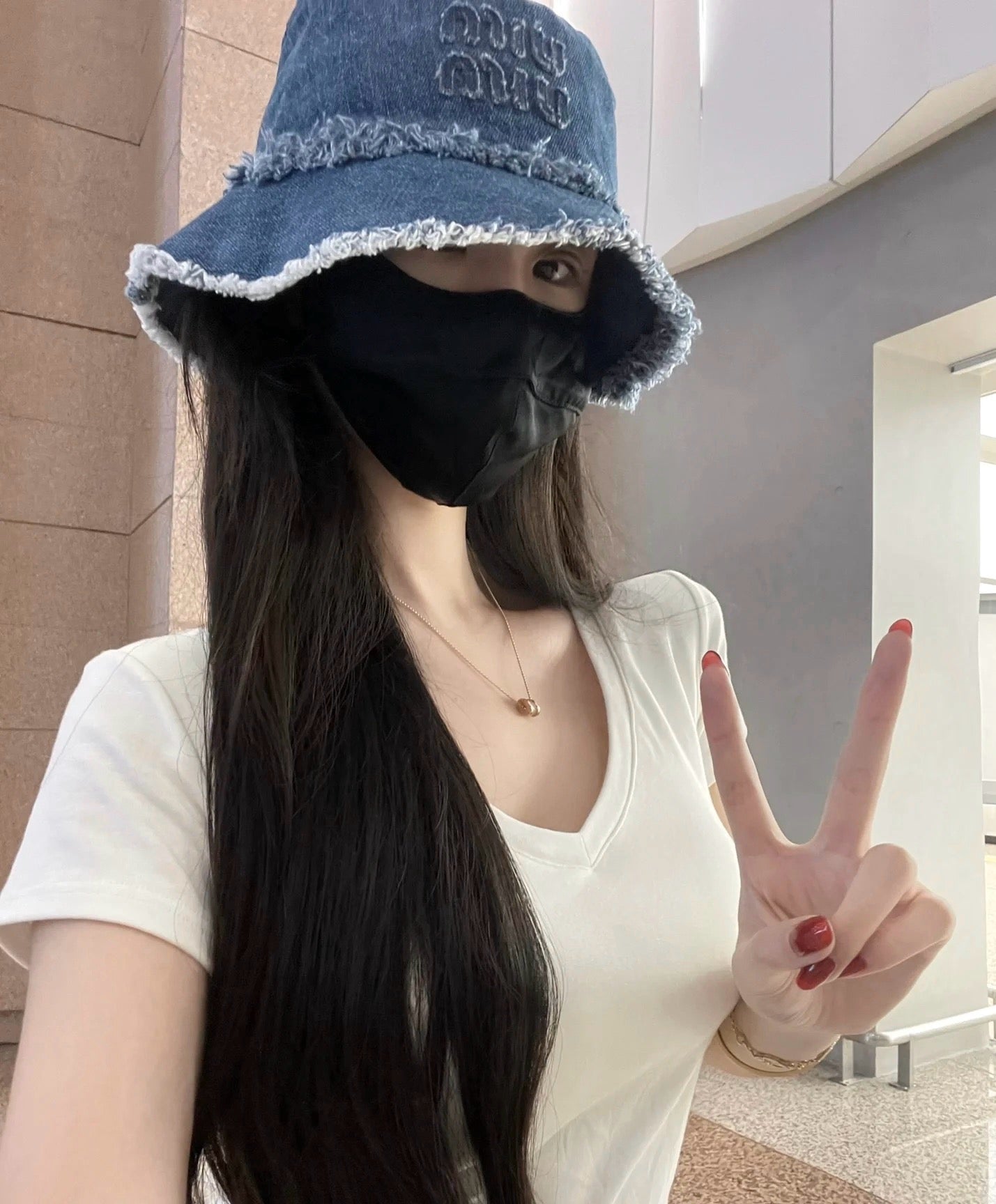 미우미우 버킷햇