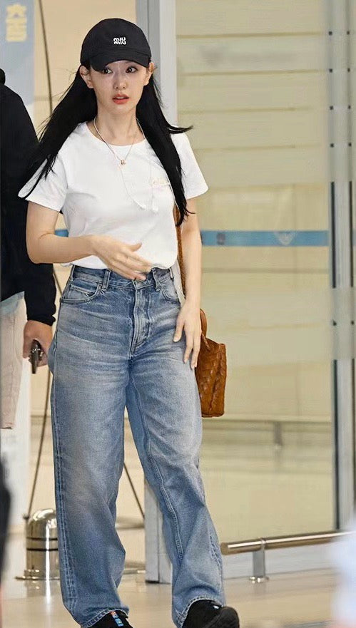 미우미우 볼캡