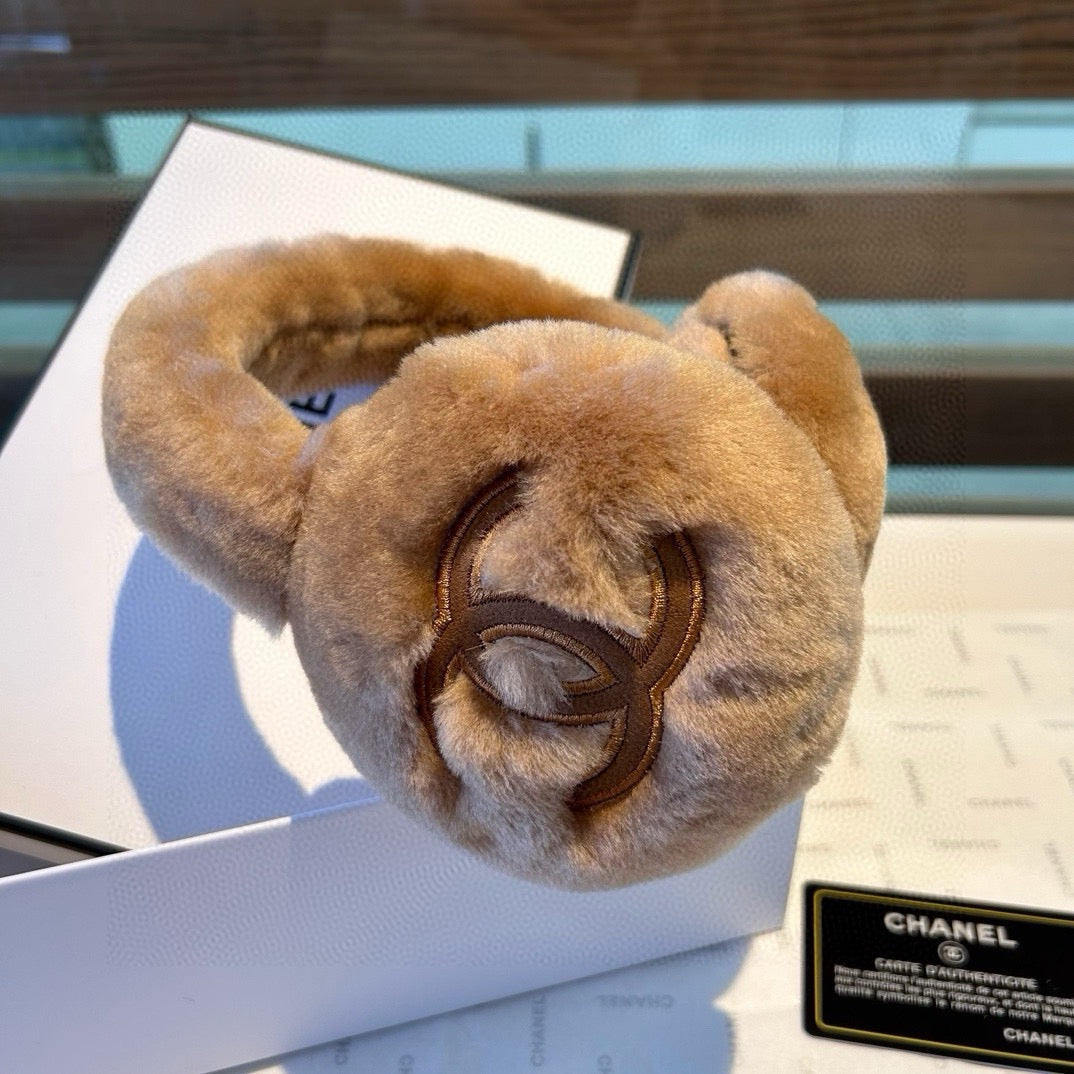 샤넬 귀돌이