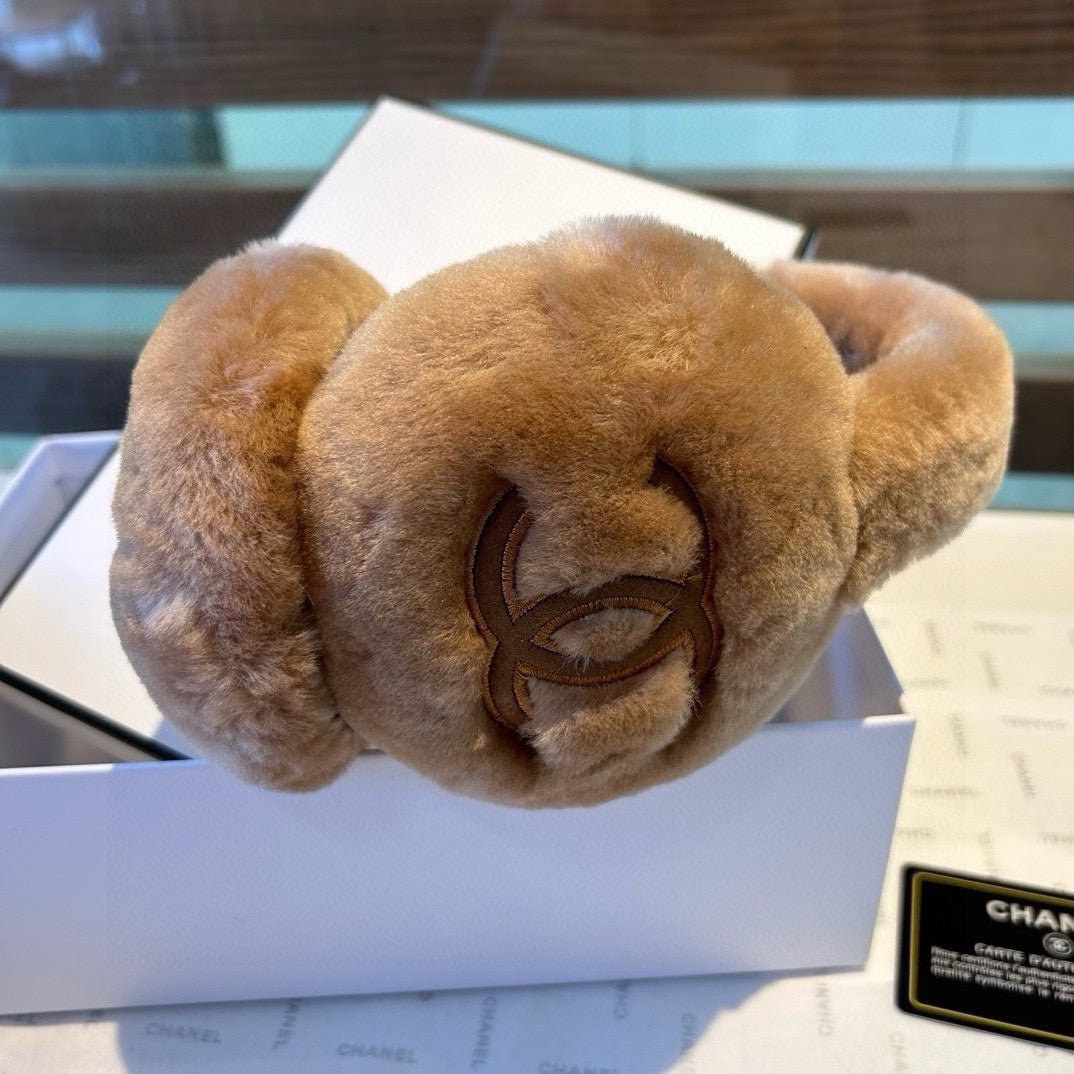 샤넬 귀돌이