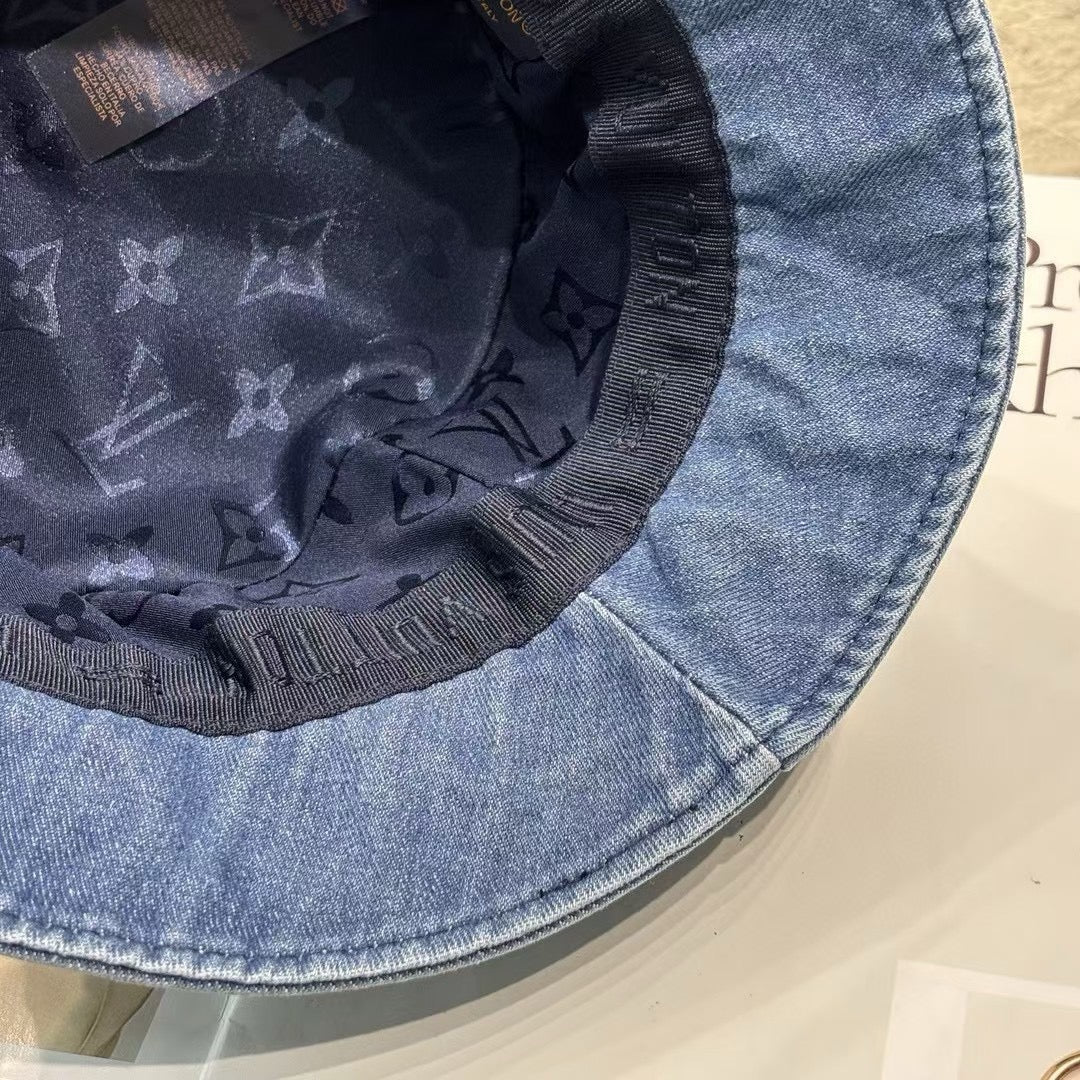 루이비통 버킷햇