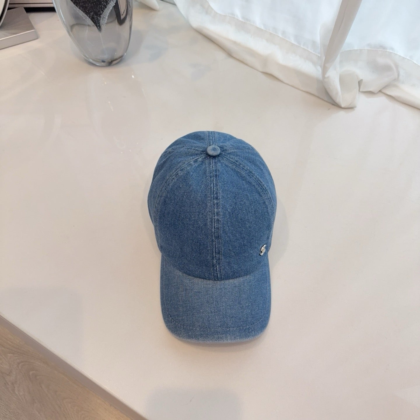 샤넬 볼캡