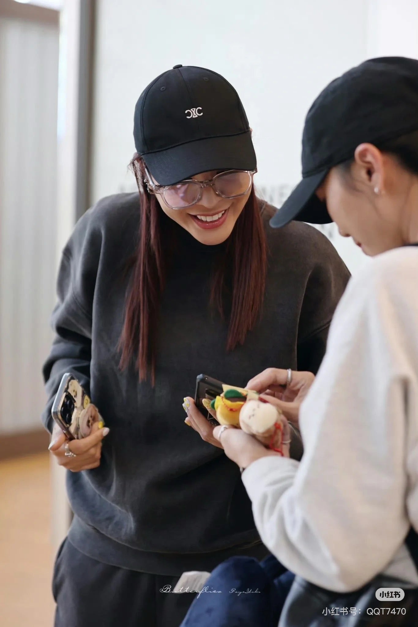 셀린느 볼캡