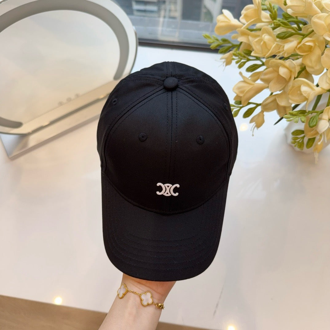 셀린느 볼캡