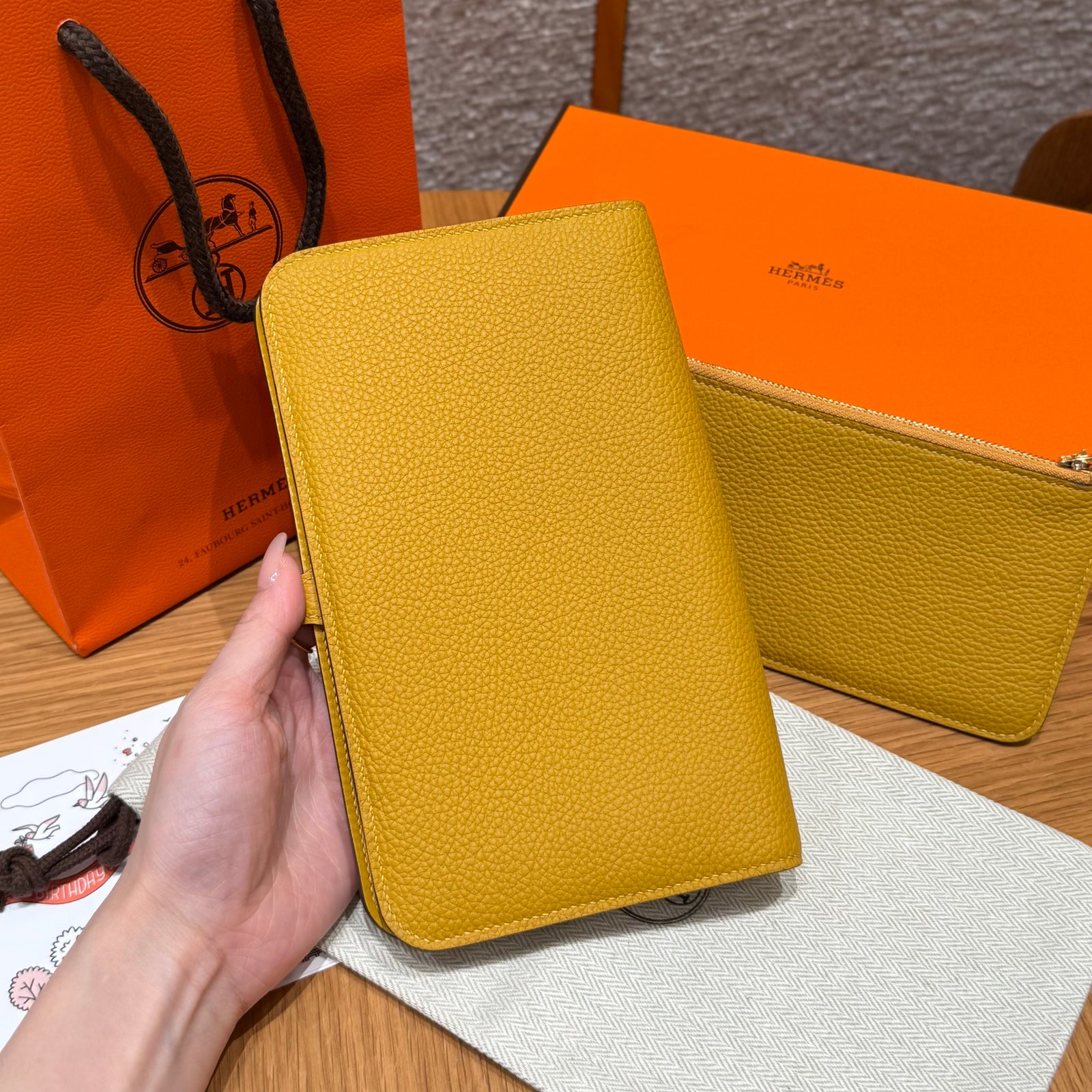 에르메스 도곤 장지갑 토고