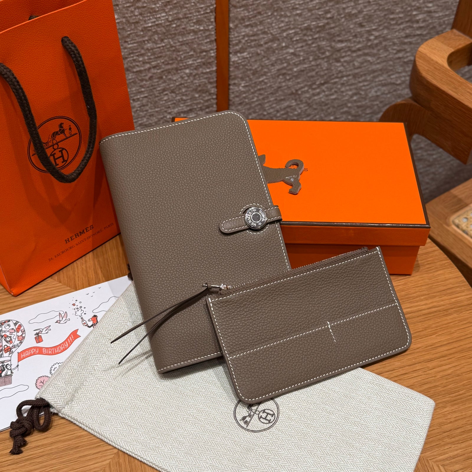 에르메스 도곤 장지갑 토고