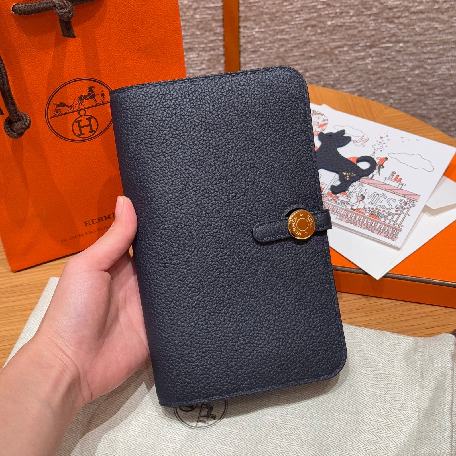 에르메스 도곤 장지갑 토고